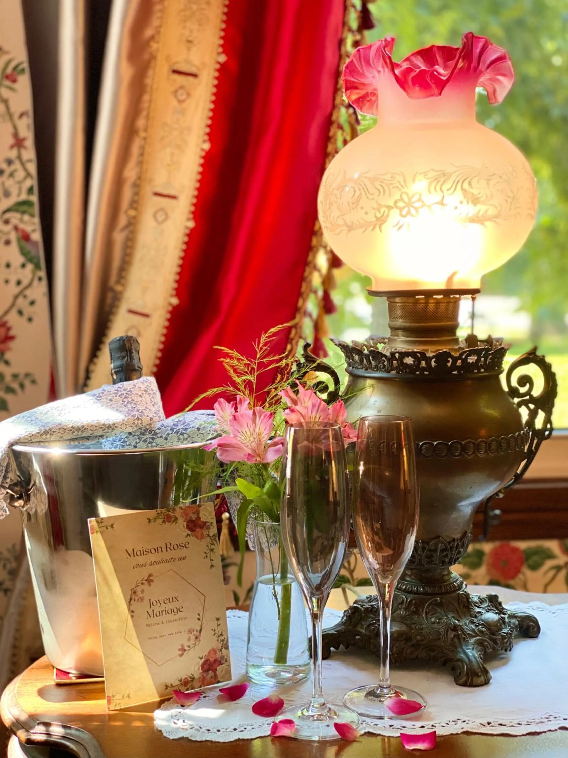 Food and drinks in Maison Rose