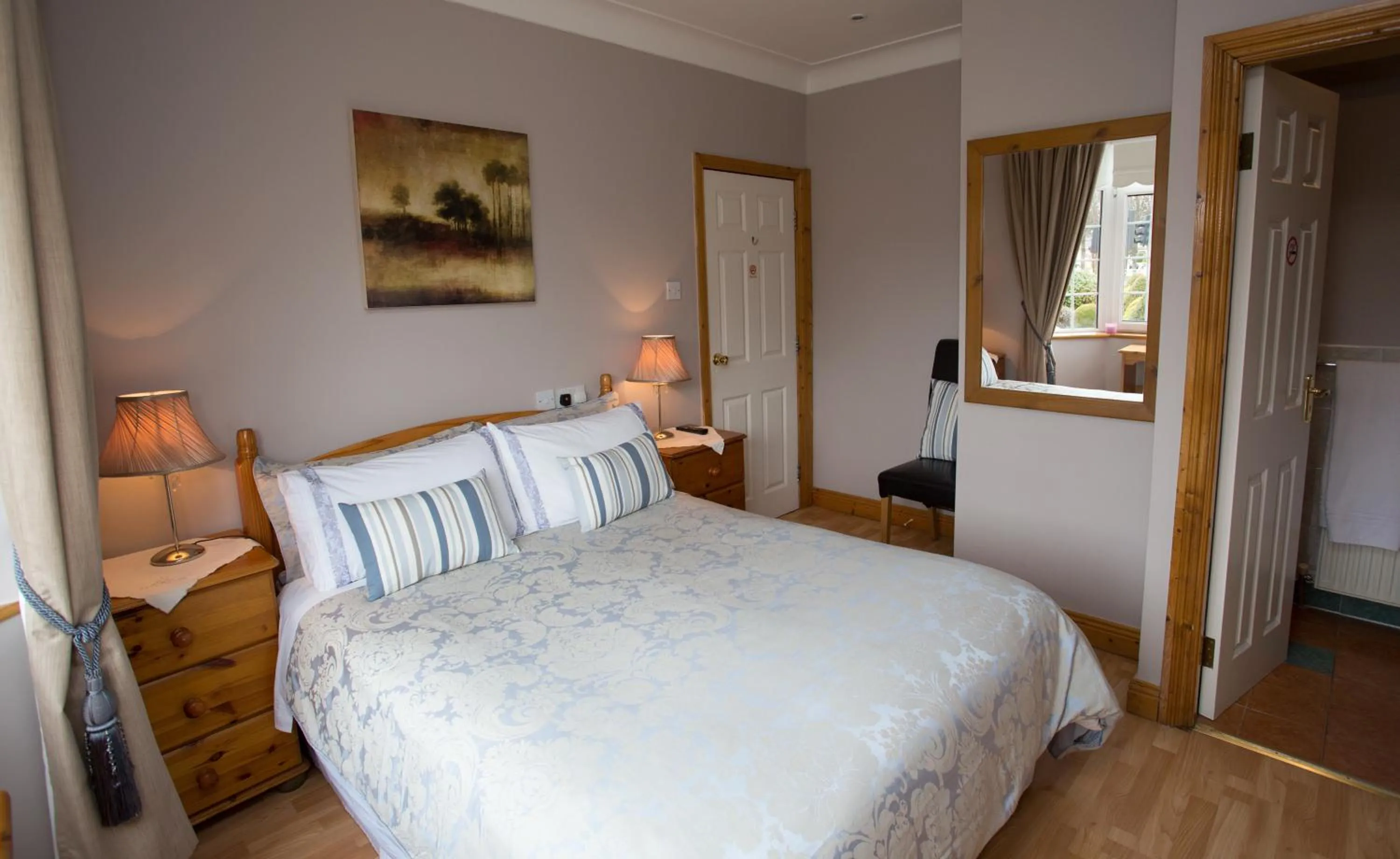 Photo of the whole room, Bed in Almanii