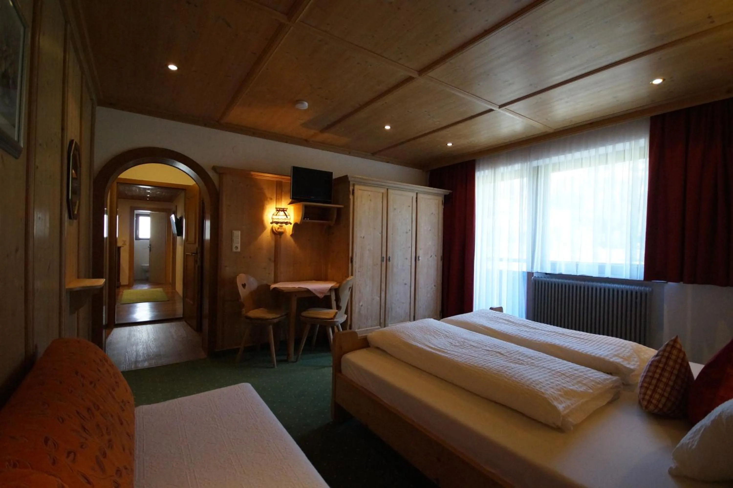 Bedroom, Bed in Appartement Gästehaus Aloisia