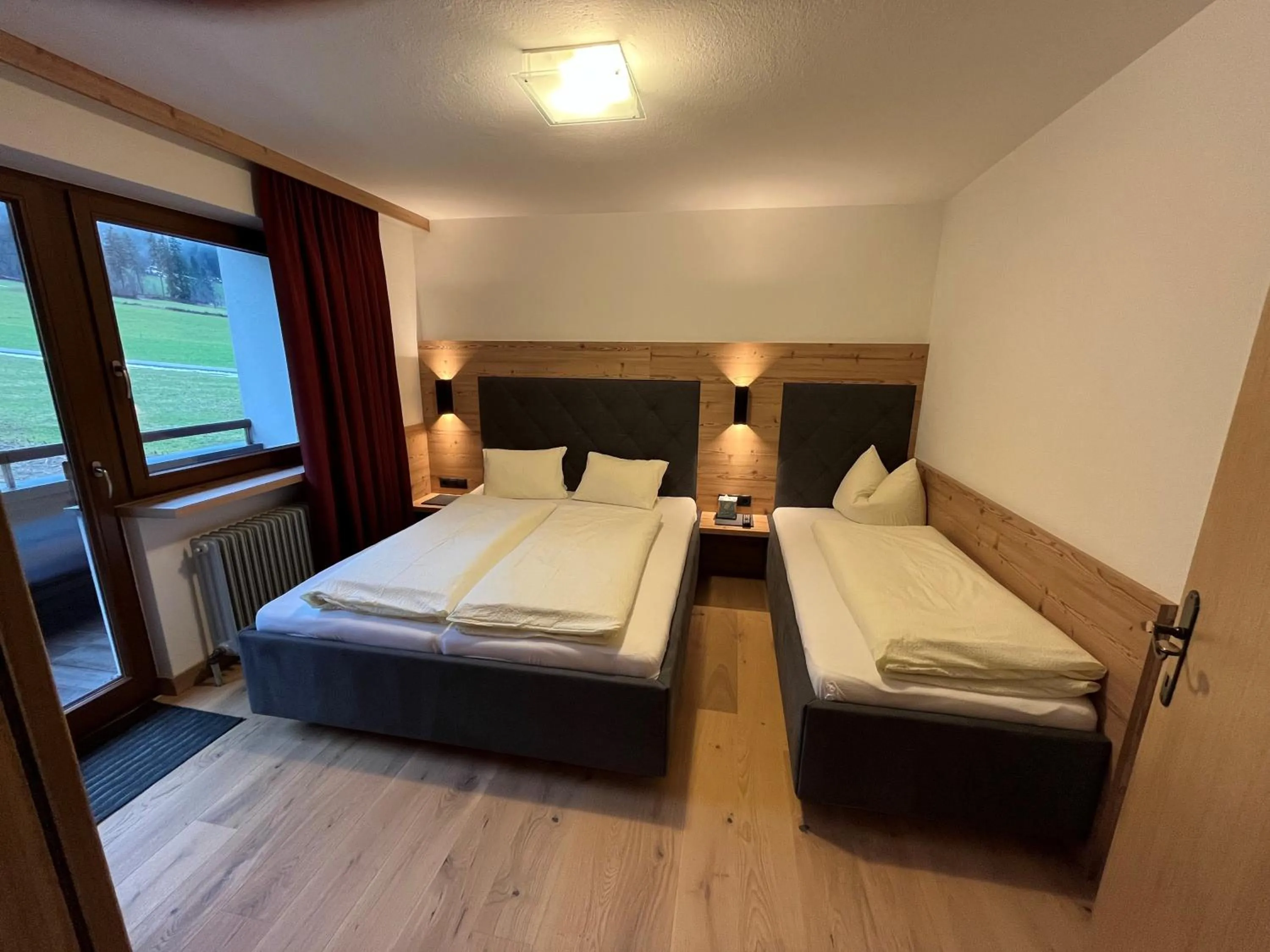 Bed in Appartement Gästehaus Aloisia