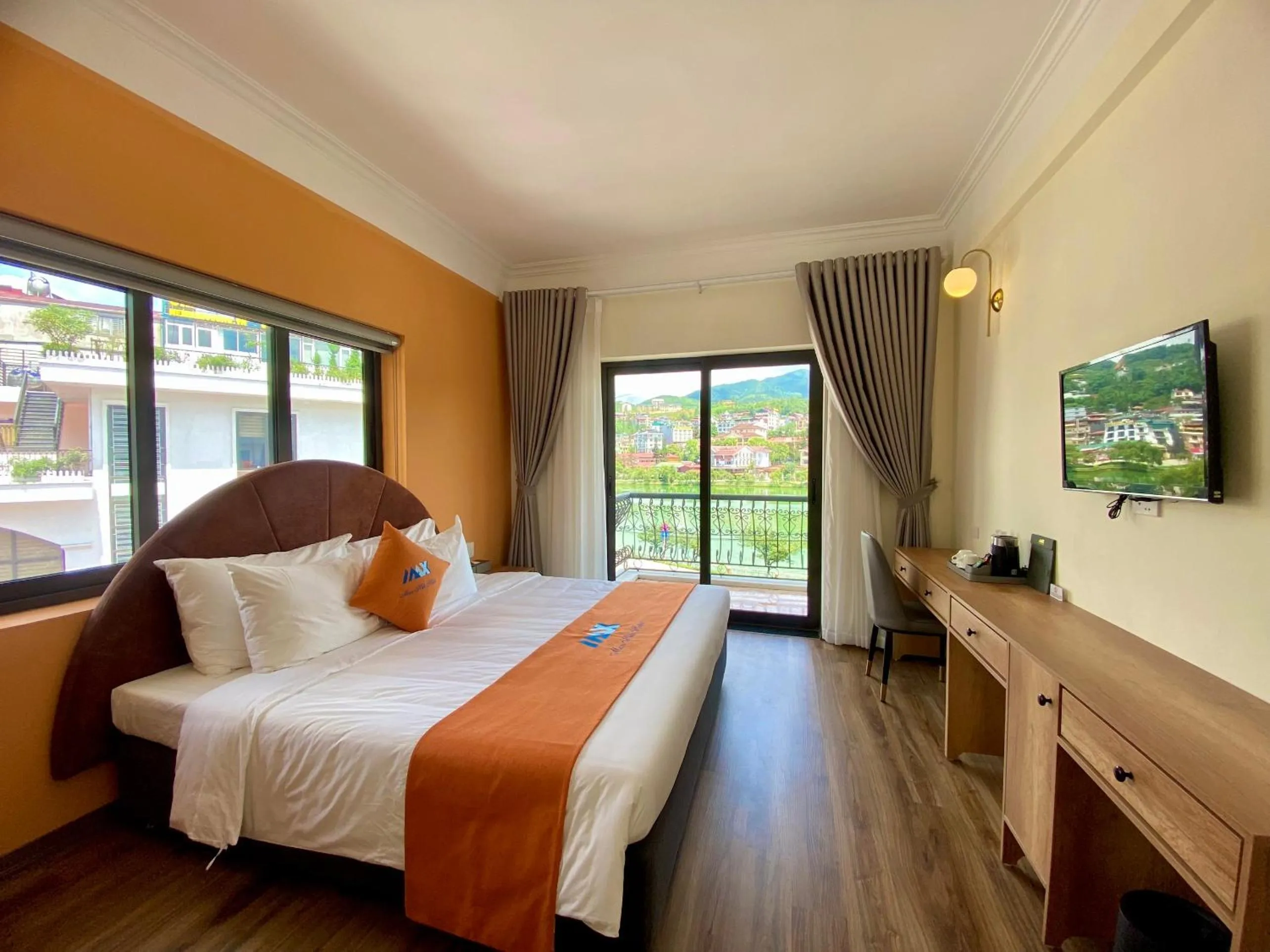 Bed in Sapa Legacy Hotel