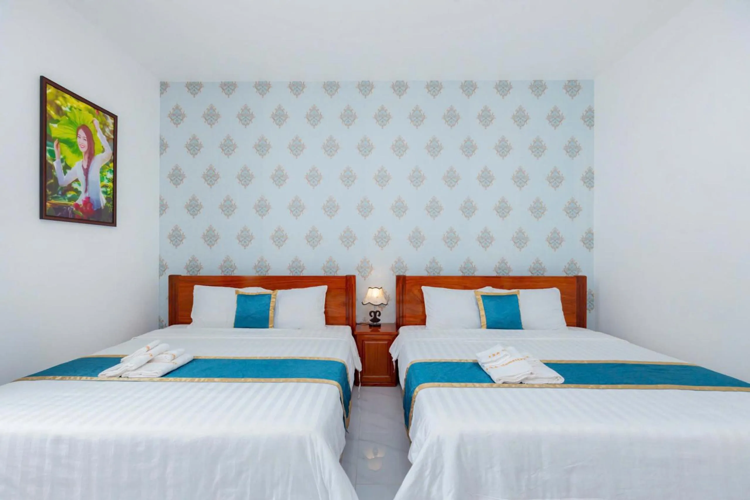 Bed in 126 Vung Tau Pool Villa Back Beach From 4 To 12 Rooms Options