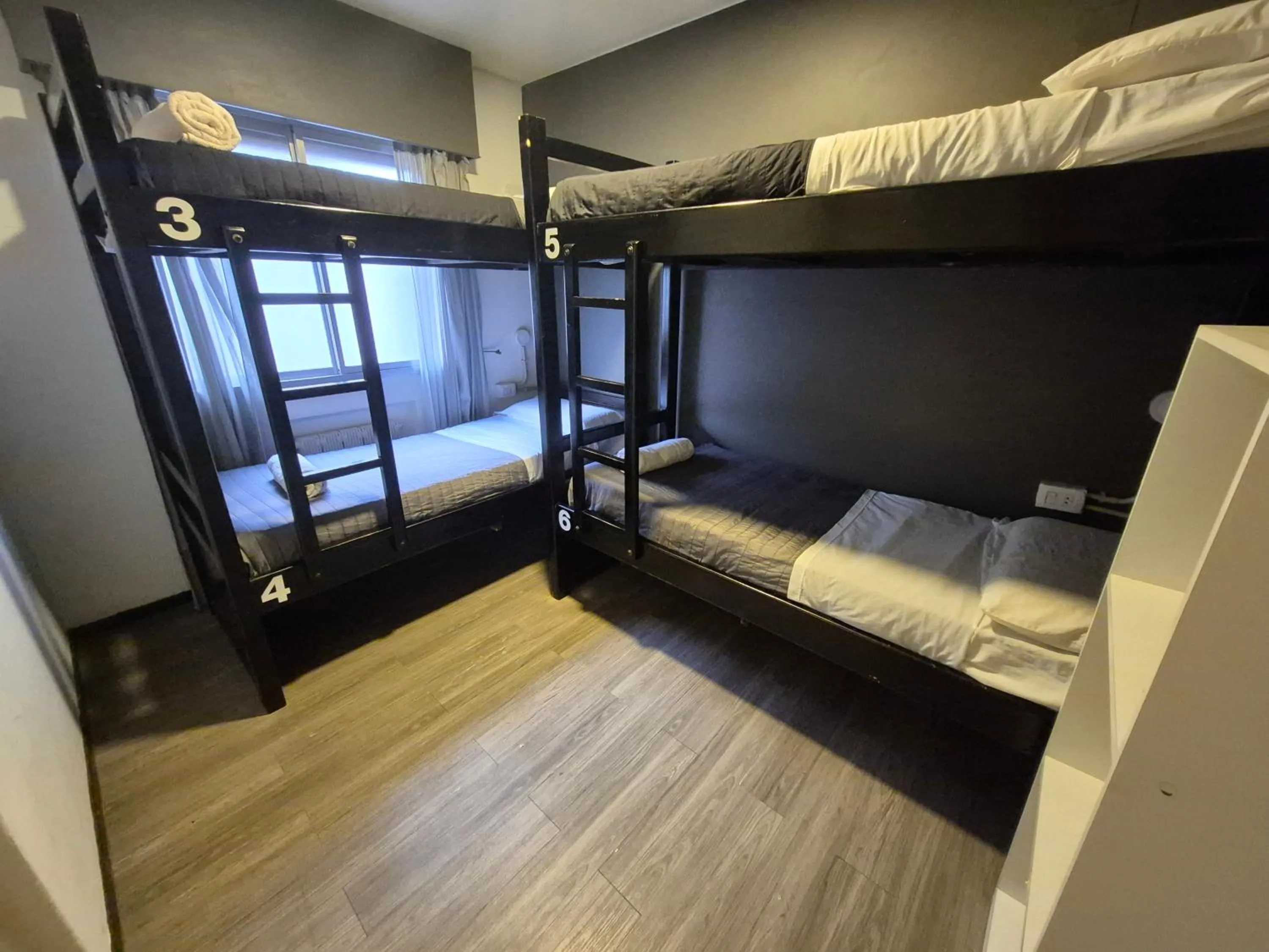 Triple Room with Shared Bathroom in Chill Inn Hostel