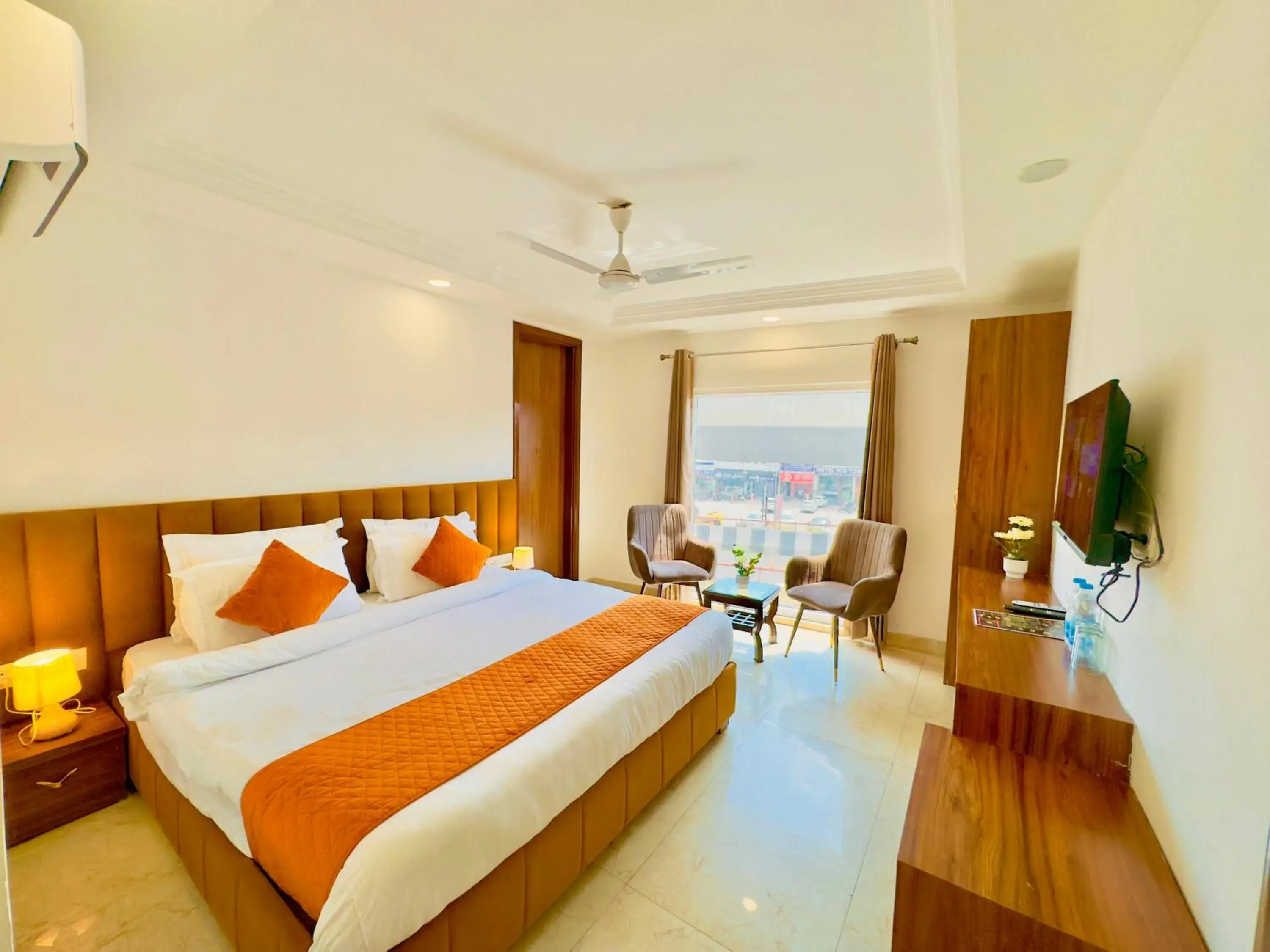 Bed in Hotel La Casa, Amritsar Bed in Hotel La Casa, Amritsar