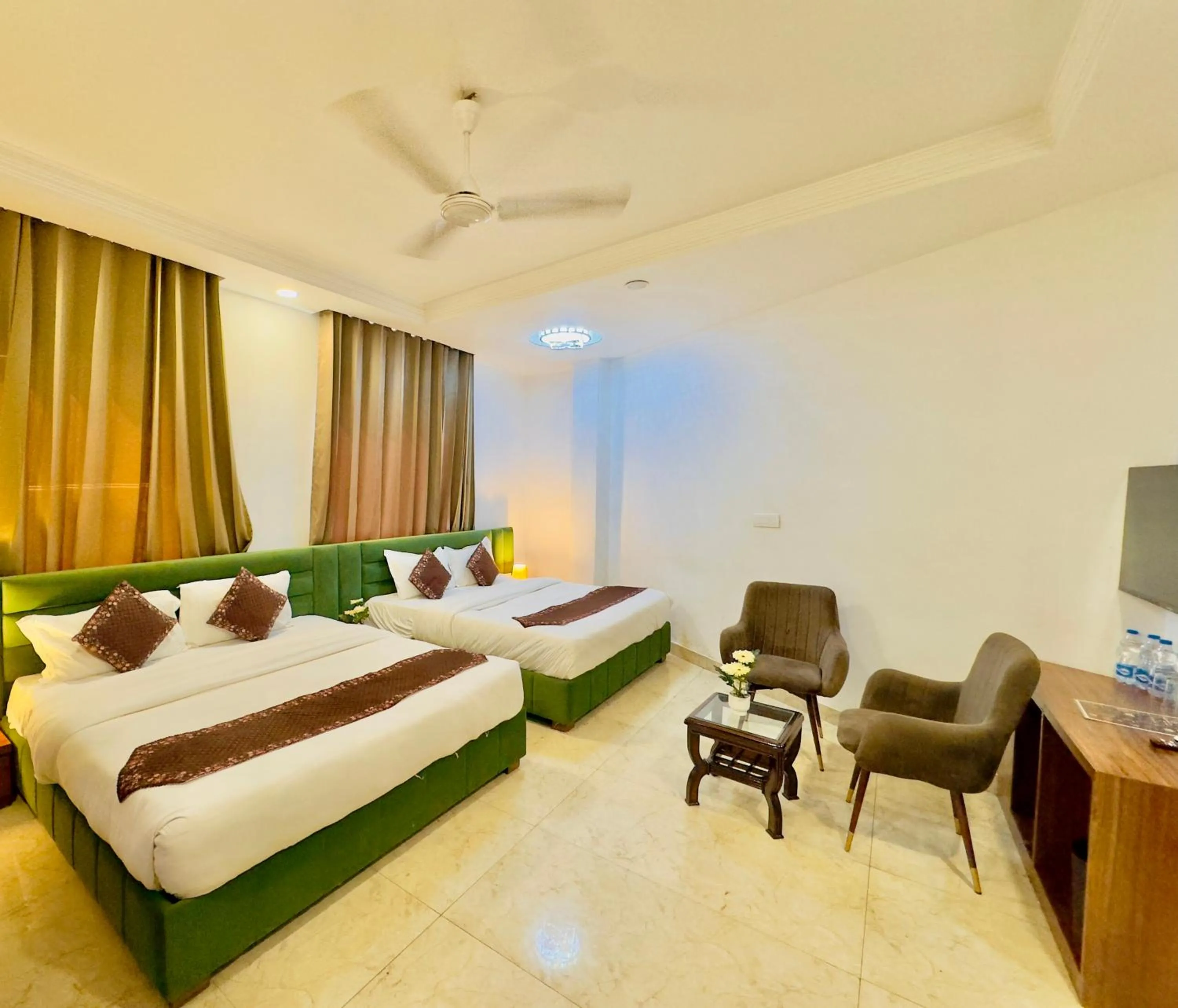 Bed in Hotel La Casa, Amritsar