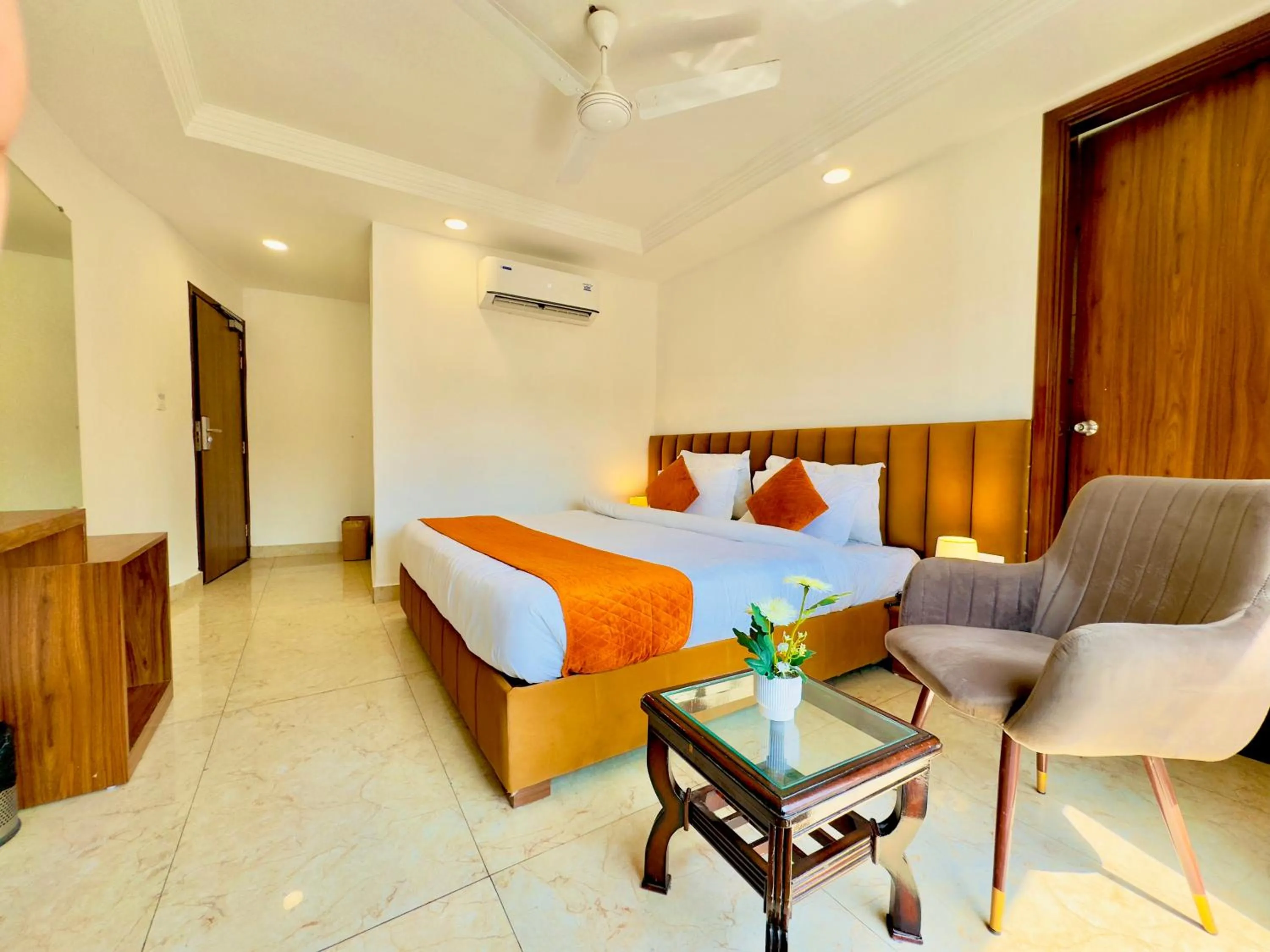 Bed in Hotel La Casa, Amritsar