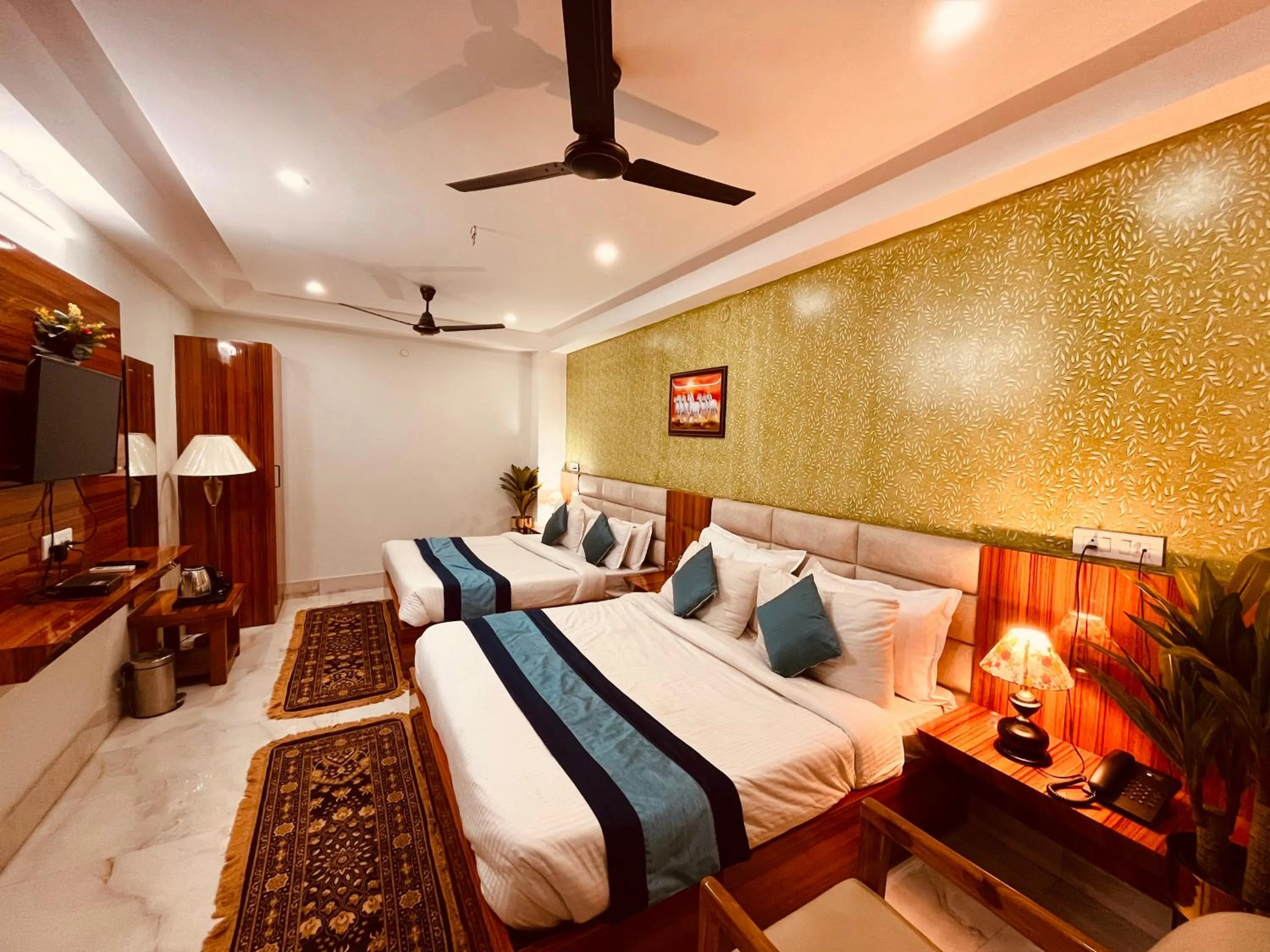 Bed in Hotel La Casa, Amritsar