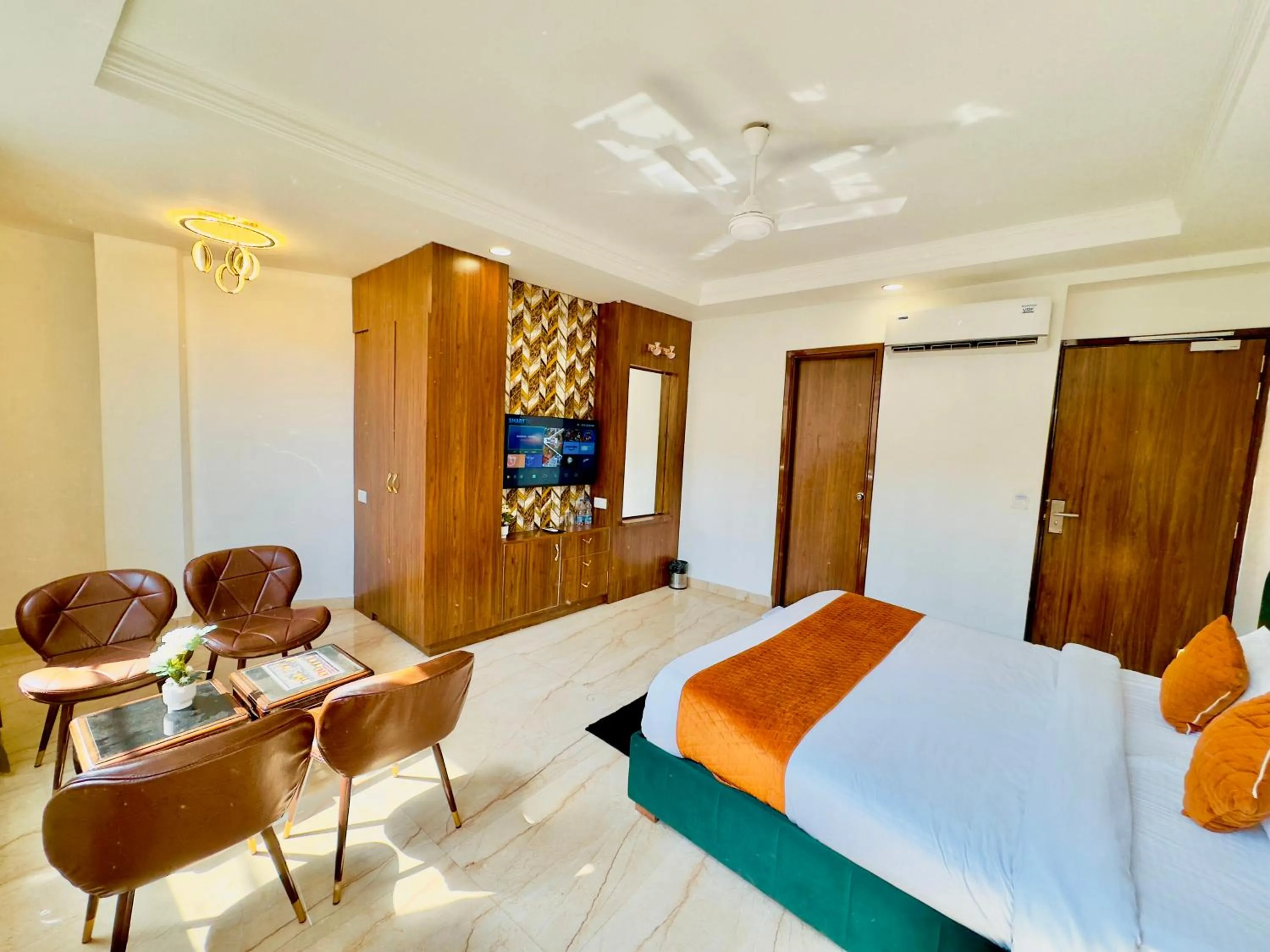 Bed in Hotel La Casa, Amritsar