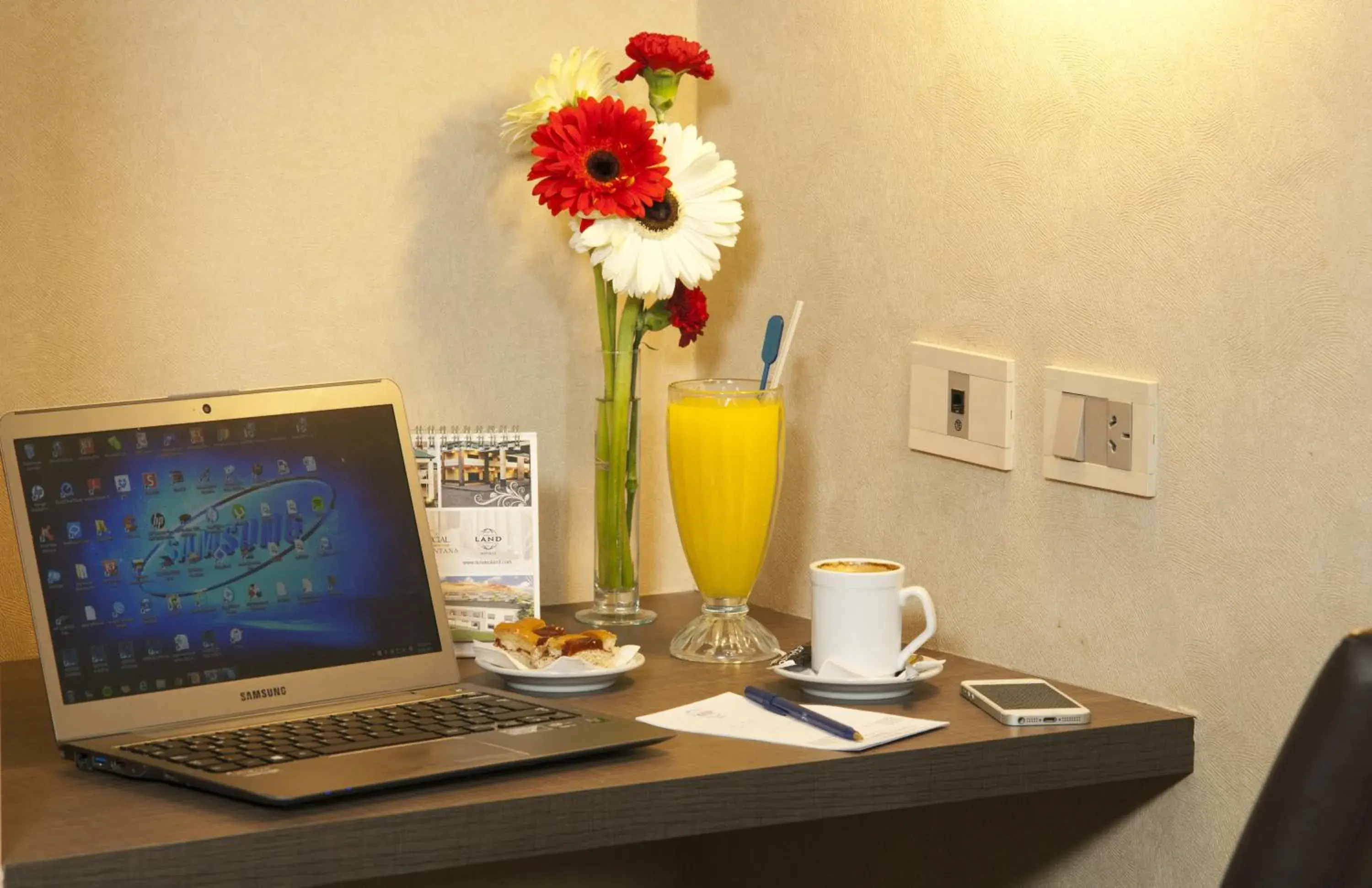 Business facilities in Land Express Neuquén Business facilities in Land Express Neuquén