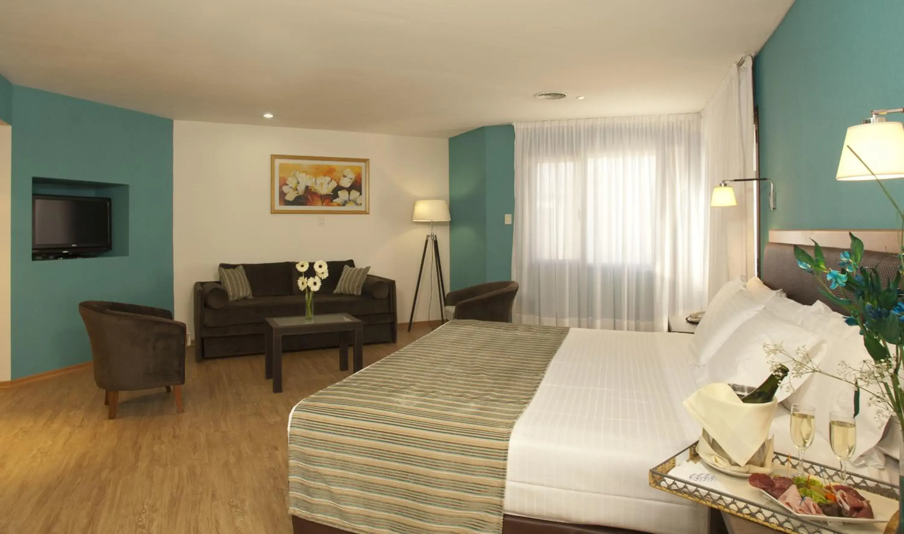 Day, Bed in Land Express Neuquén Day, Bed in Land Express Neuquén