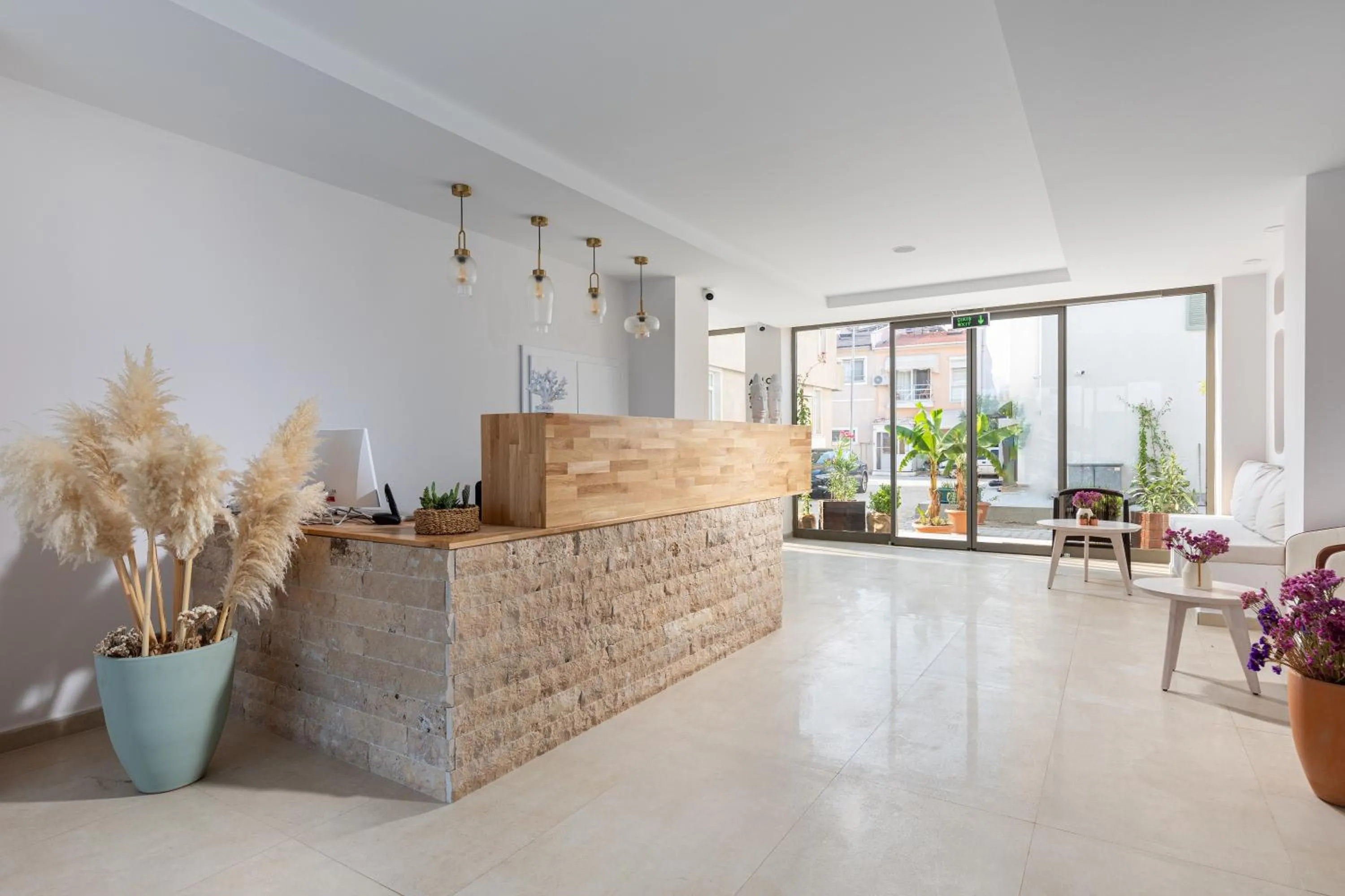 Lobby or reception in Cumbalıca Garden Hotel