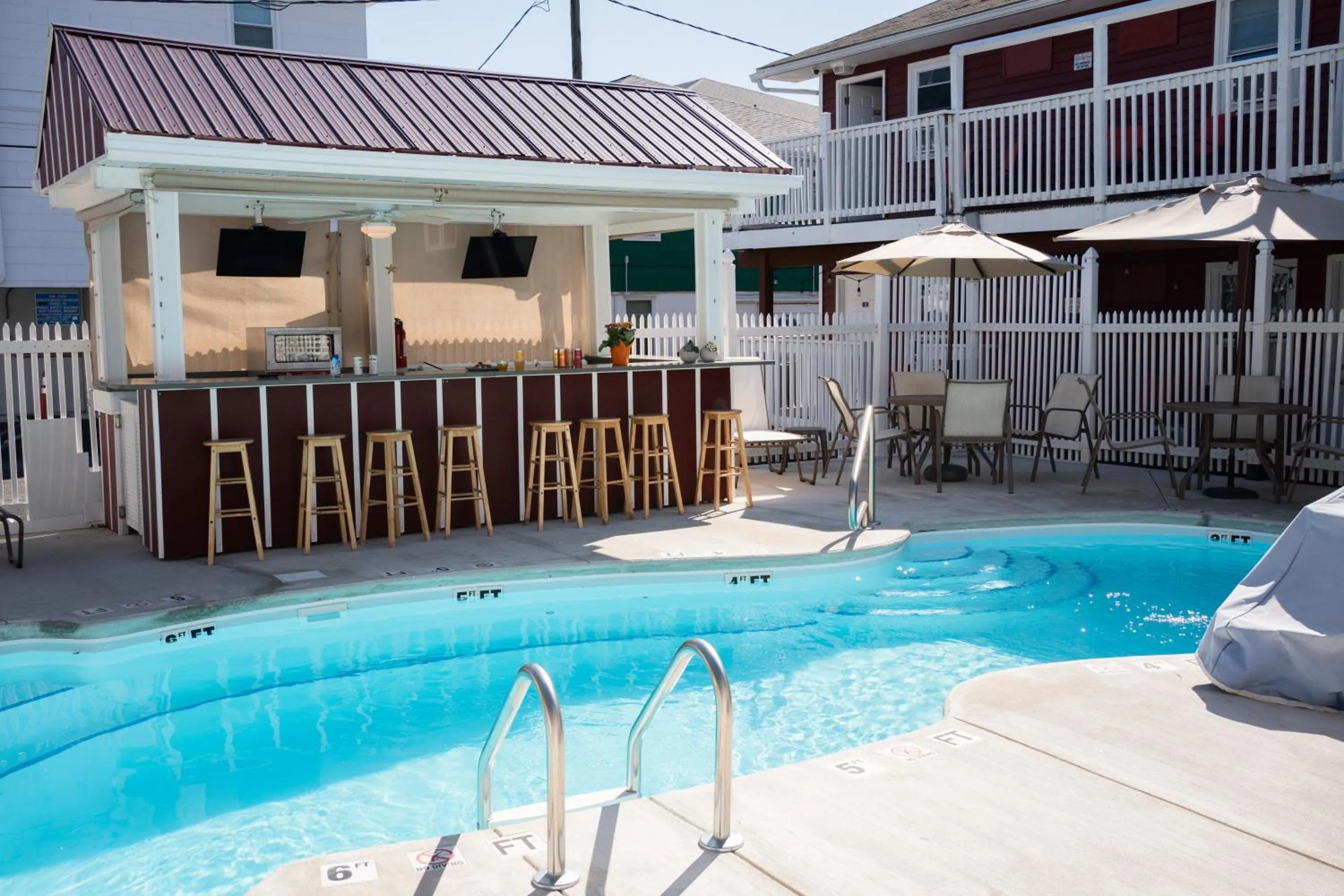 View (from property/room) in The Burgundy Inn Hotel and Apartments