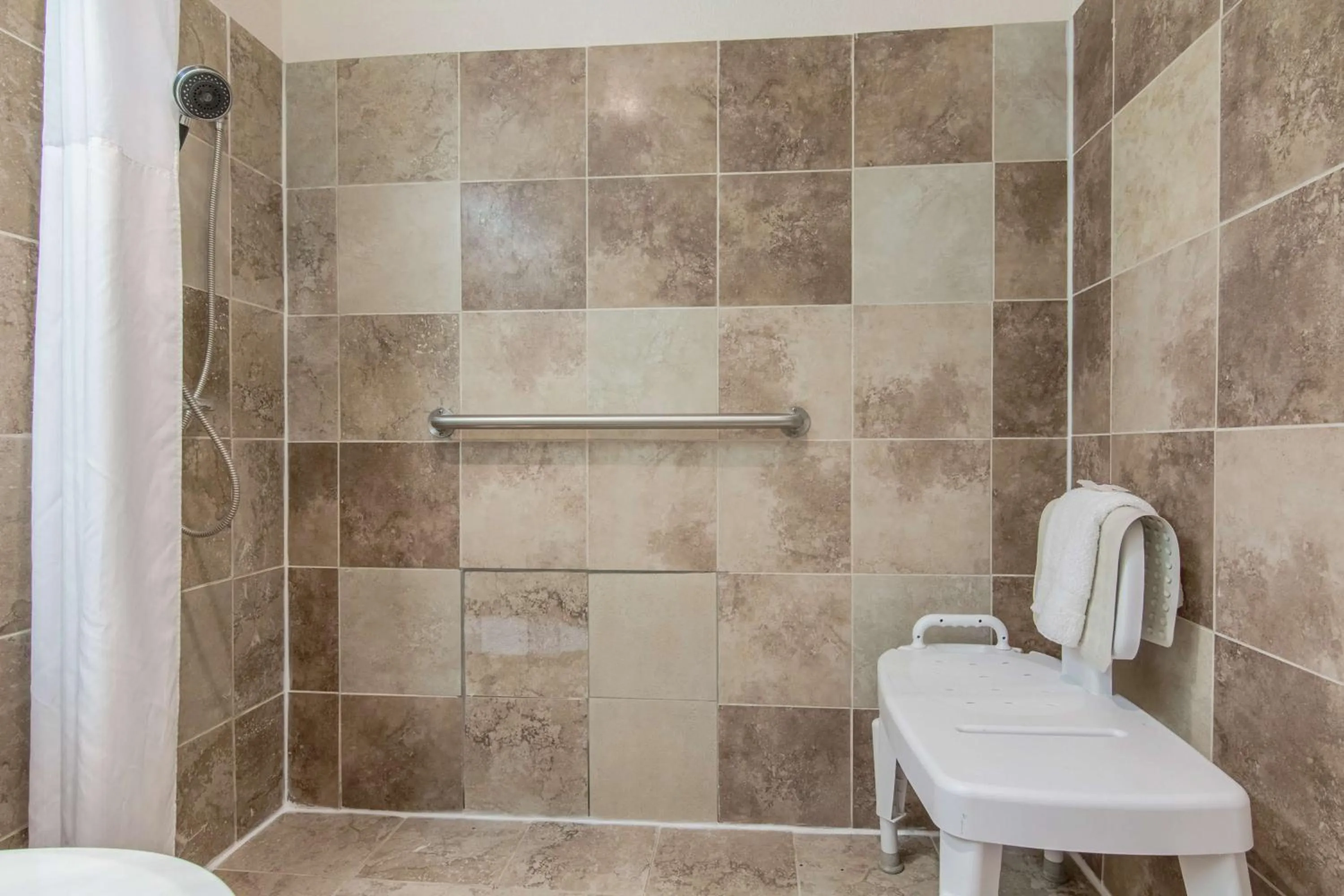 Shower in Motel 6-Hope, AR