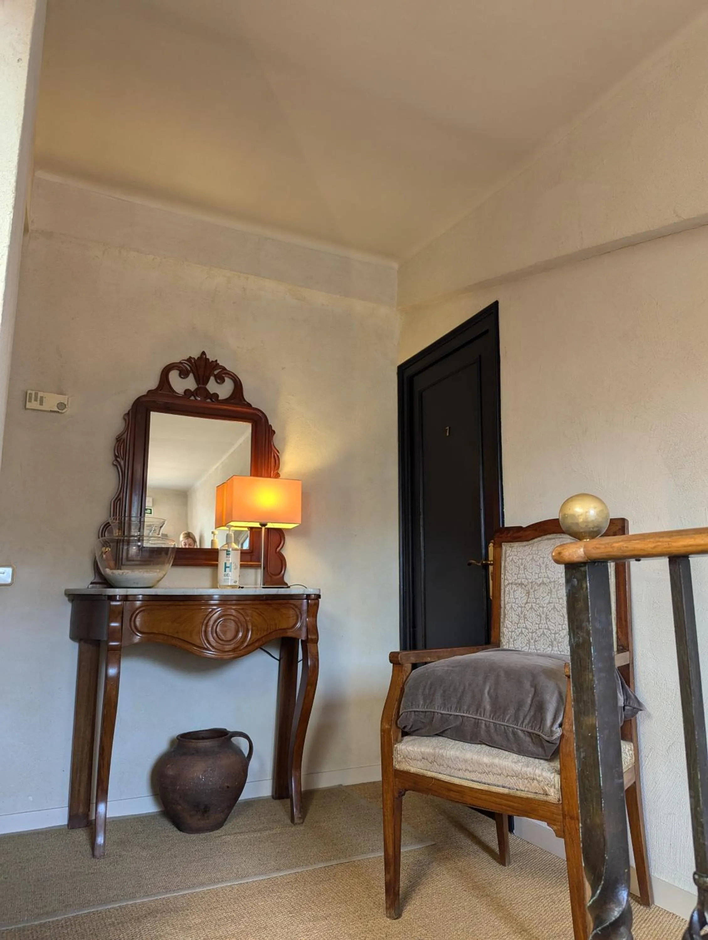 Decorative detail in Hostal de la Plaça - Hotel Boutique