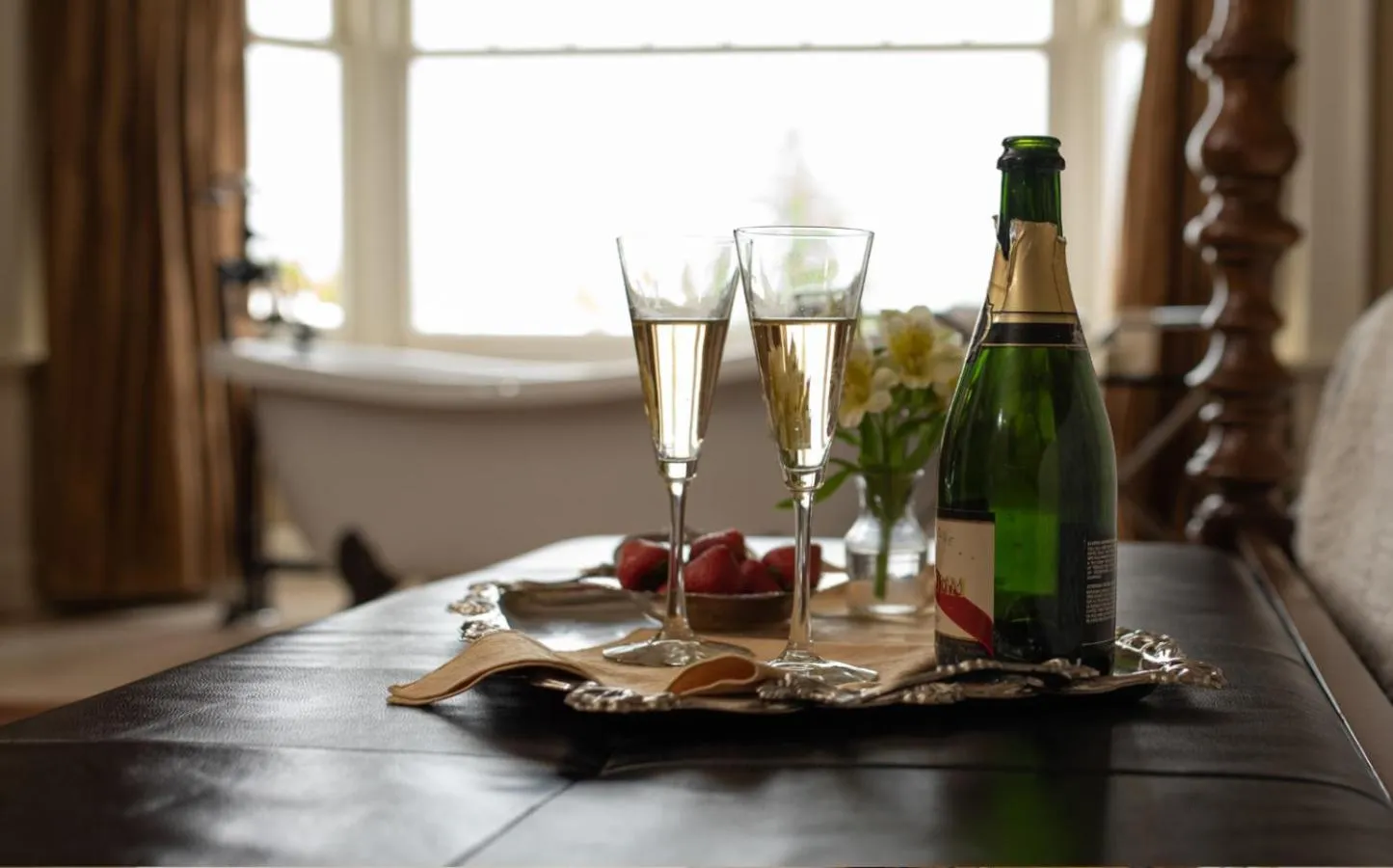 Bath in Crown Mansion Boutique Hotel & Villas