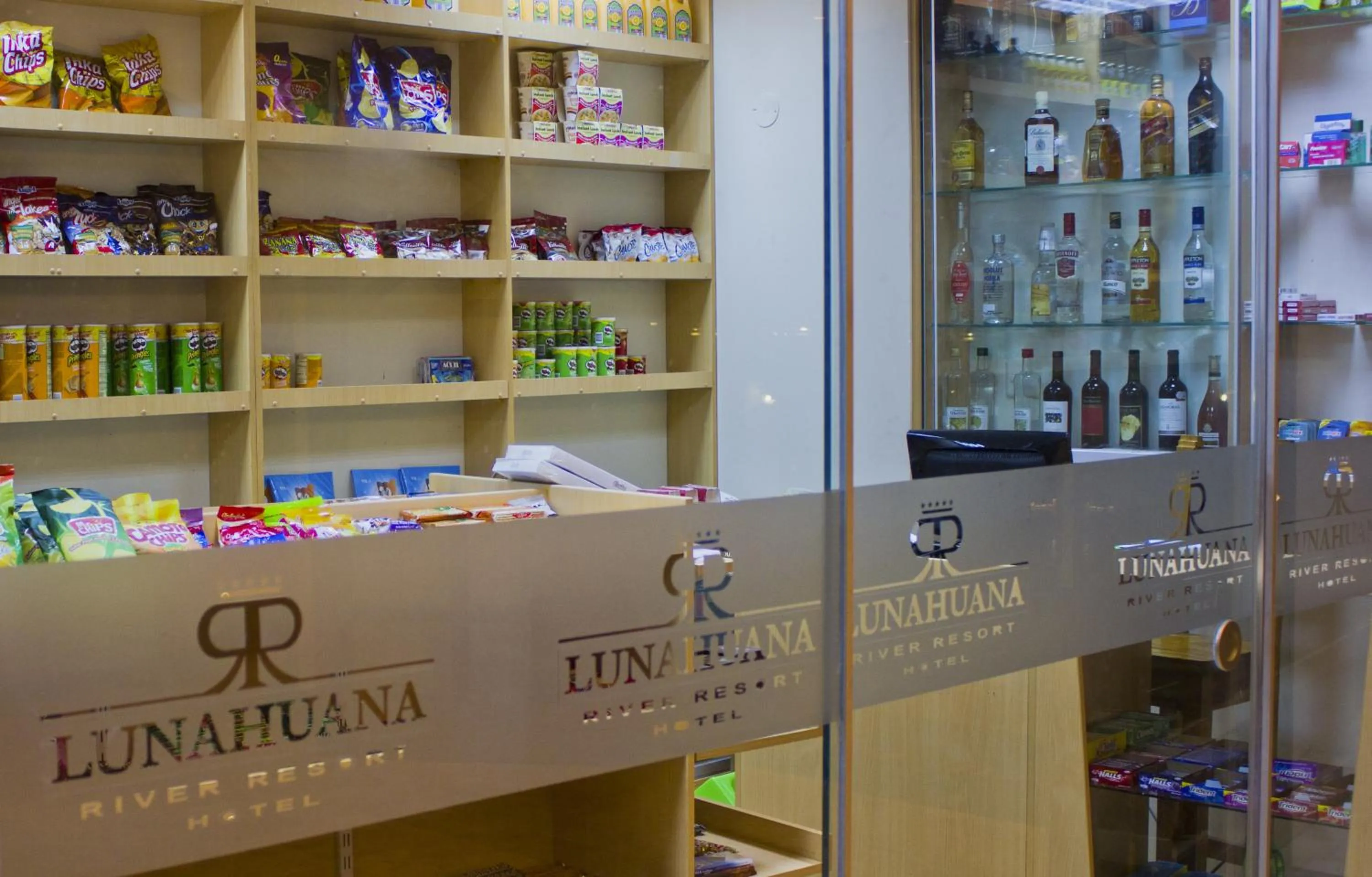 On-site shops in Lunahuana River Resort