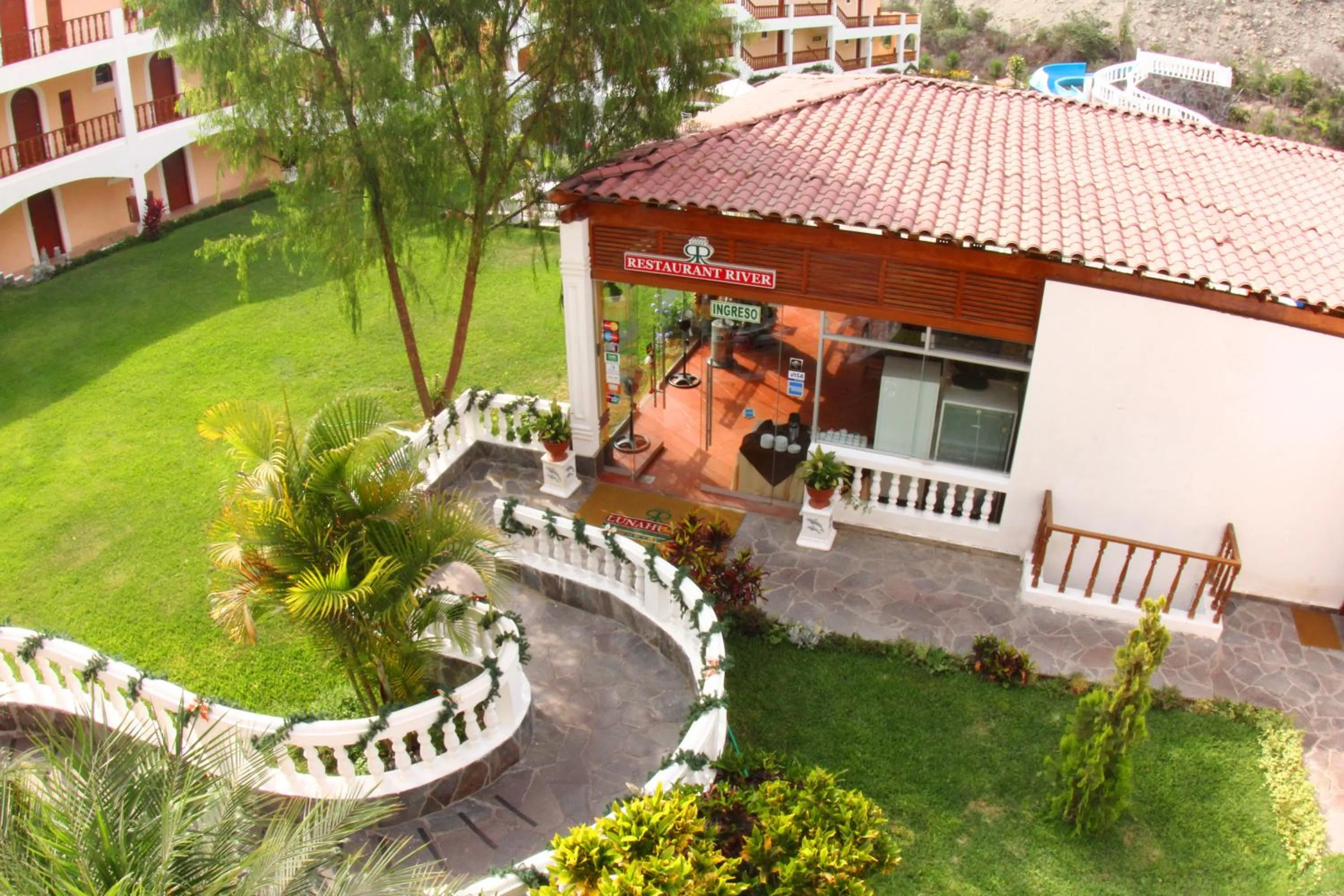 Facade/entrance in Lunahuana River Resort