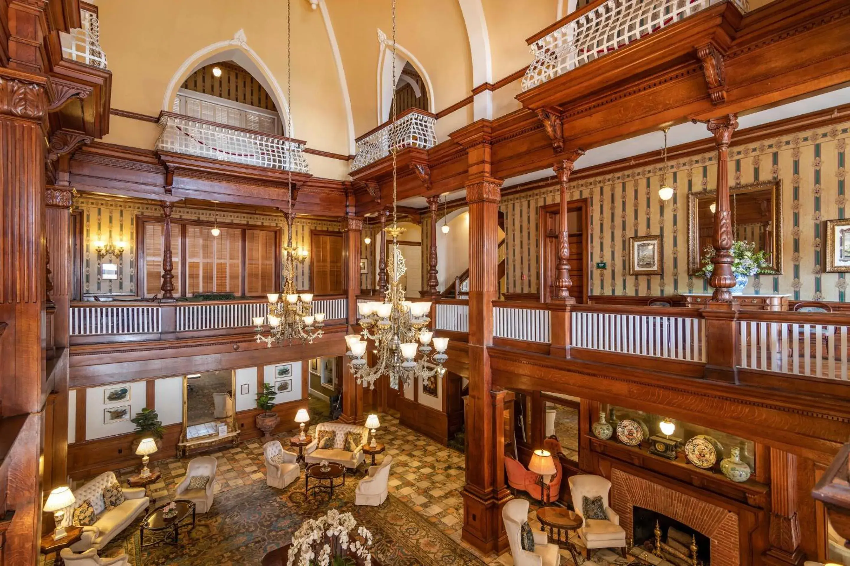 Lobby or reception in Windsor Hotel, an Ascend Collection Hotel Lobby or reception in Windsor Hotel, an Ascend Collection Hotel