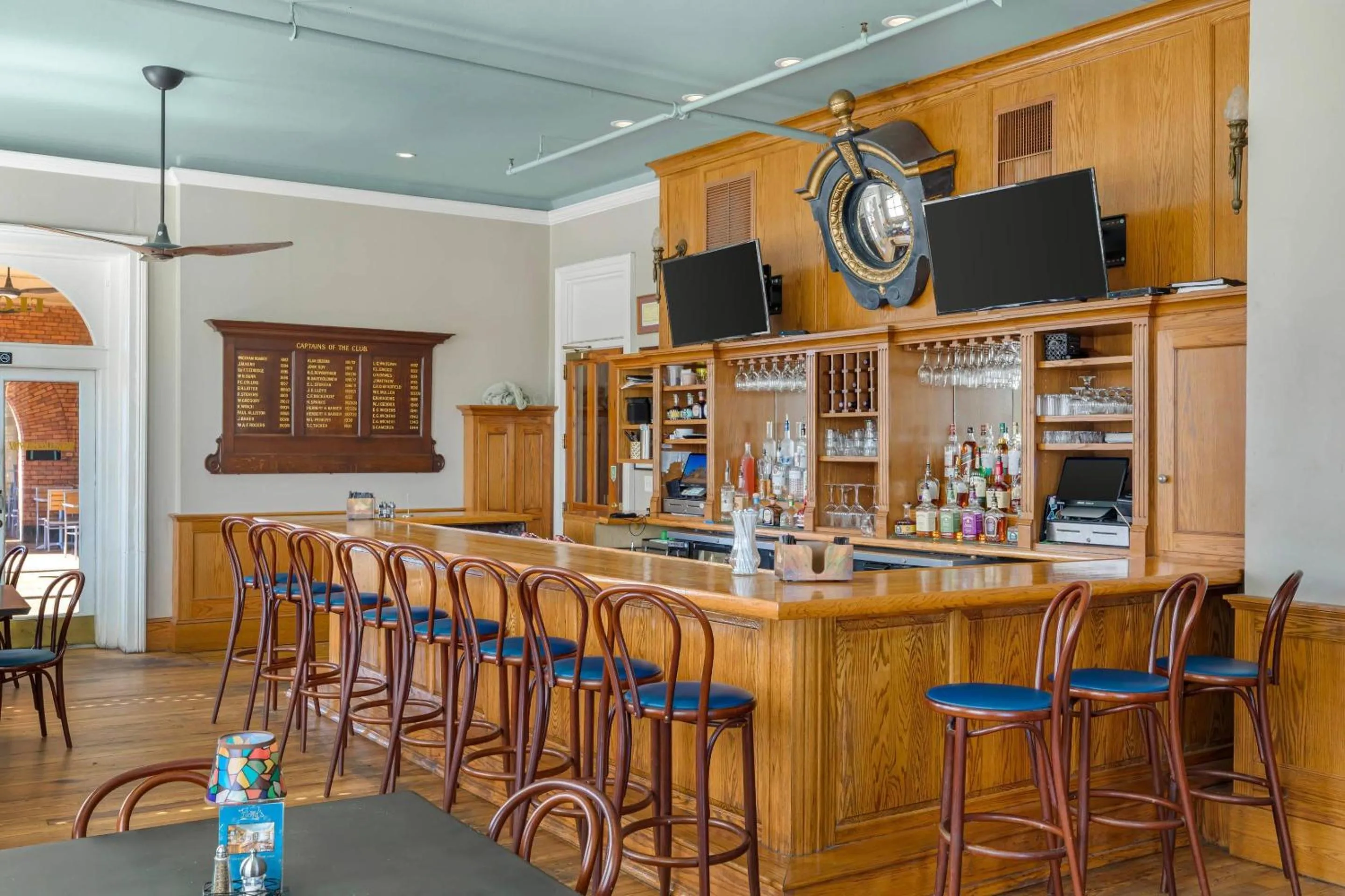 Restaurant/places to eat in Windsor Hotel, an Ascend Collection Hotel