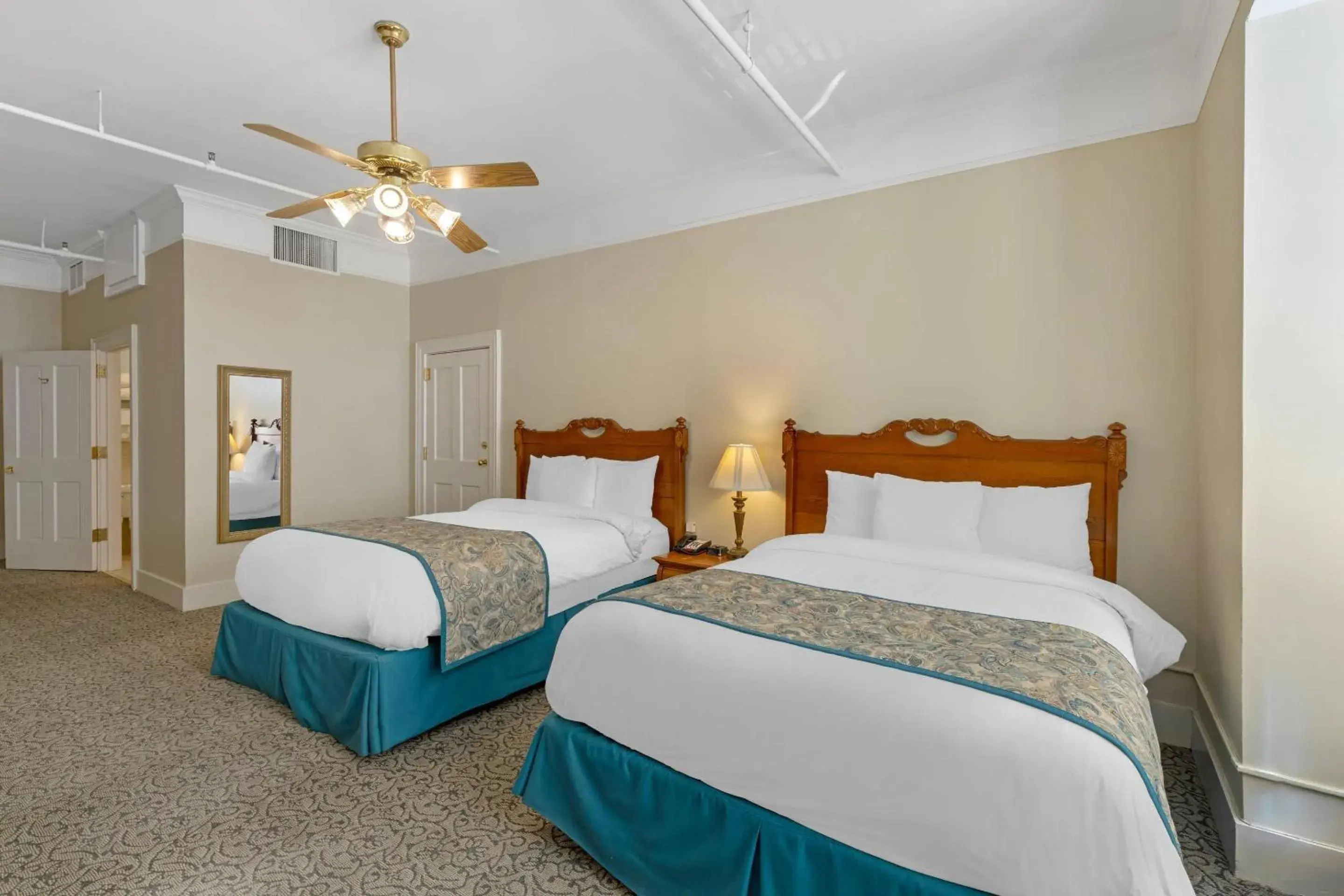 Bedroom in Windsor Hotel, an Ascend Collection Hotel Bedroom in Windsor Hotel, an Ascend Collection Hotel