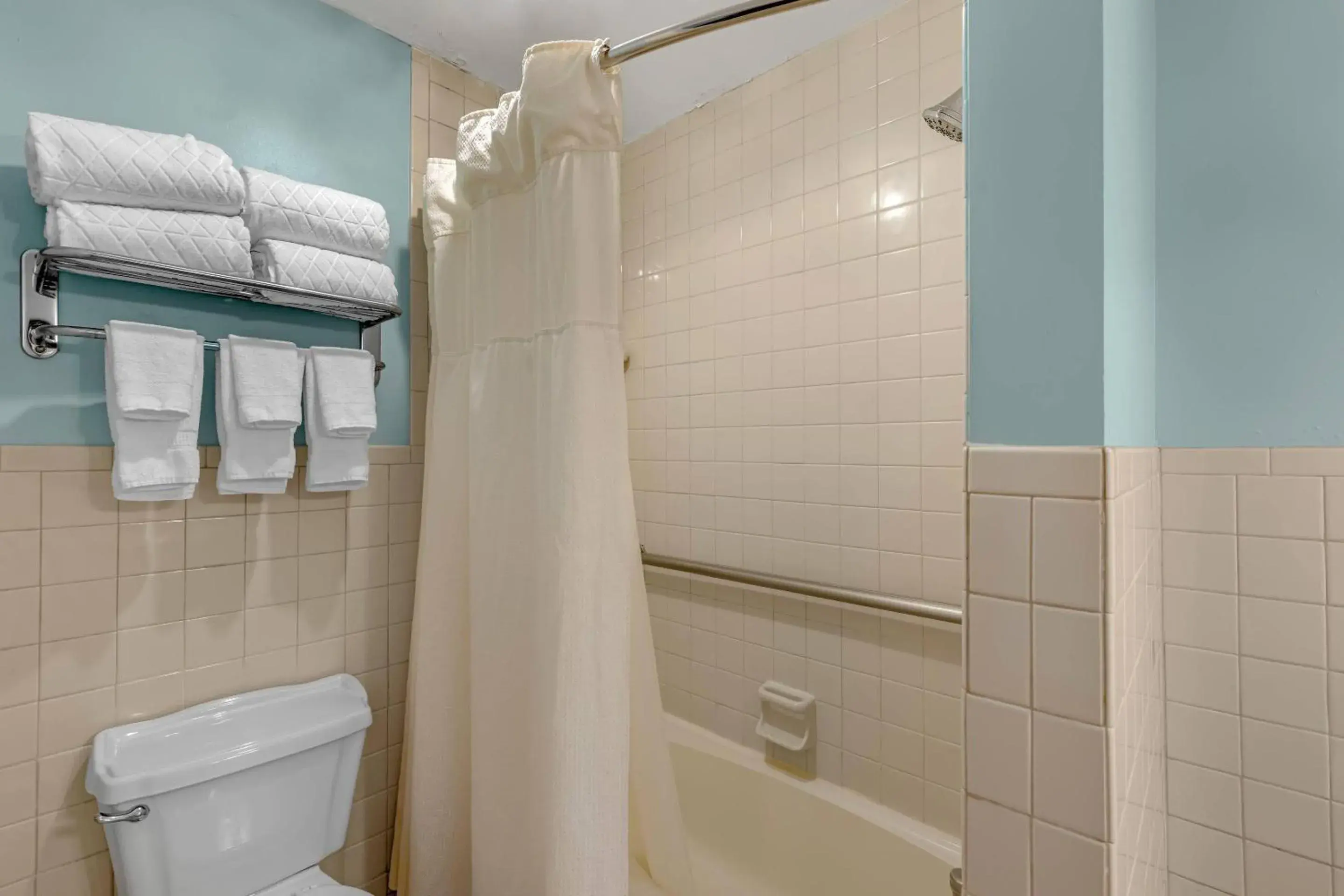 Bedroom in Windsor Hotel, an Ascend Collection Hotel Bedroom in Windsor Hotel, an Ascend Collection Hotel