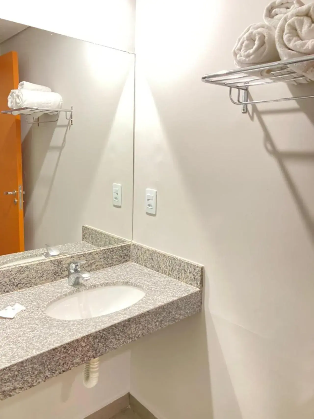 Bathroom in Stop Inn Cristiano Machado Bathroom in Stop Inn Cristiano Machado