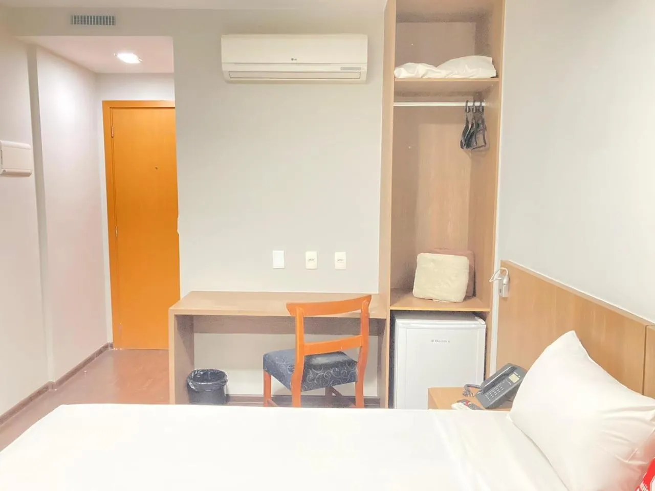 locker, Bed in Stop Inn Cristiano Machado