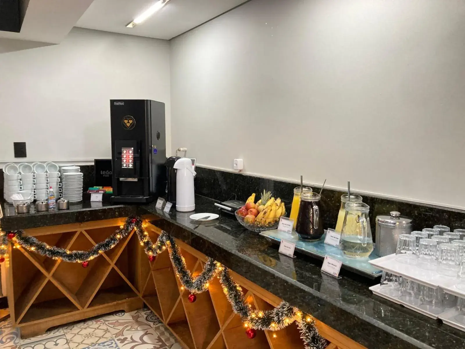 Breakfast in Stop Inn Cristiano Machado Breakfast in Stop Inn Cristiano Machado