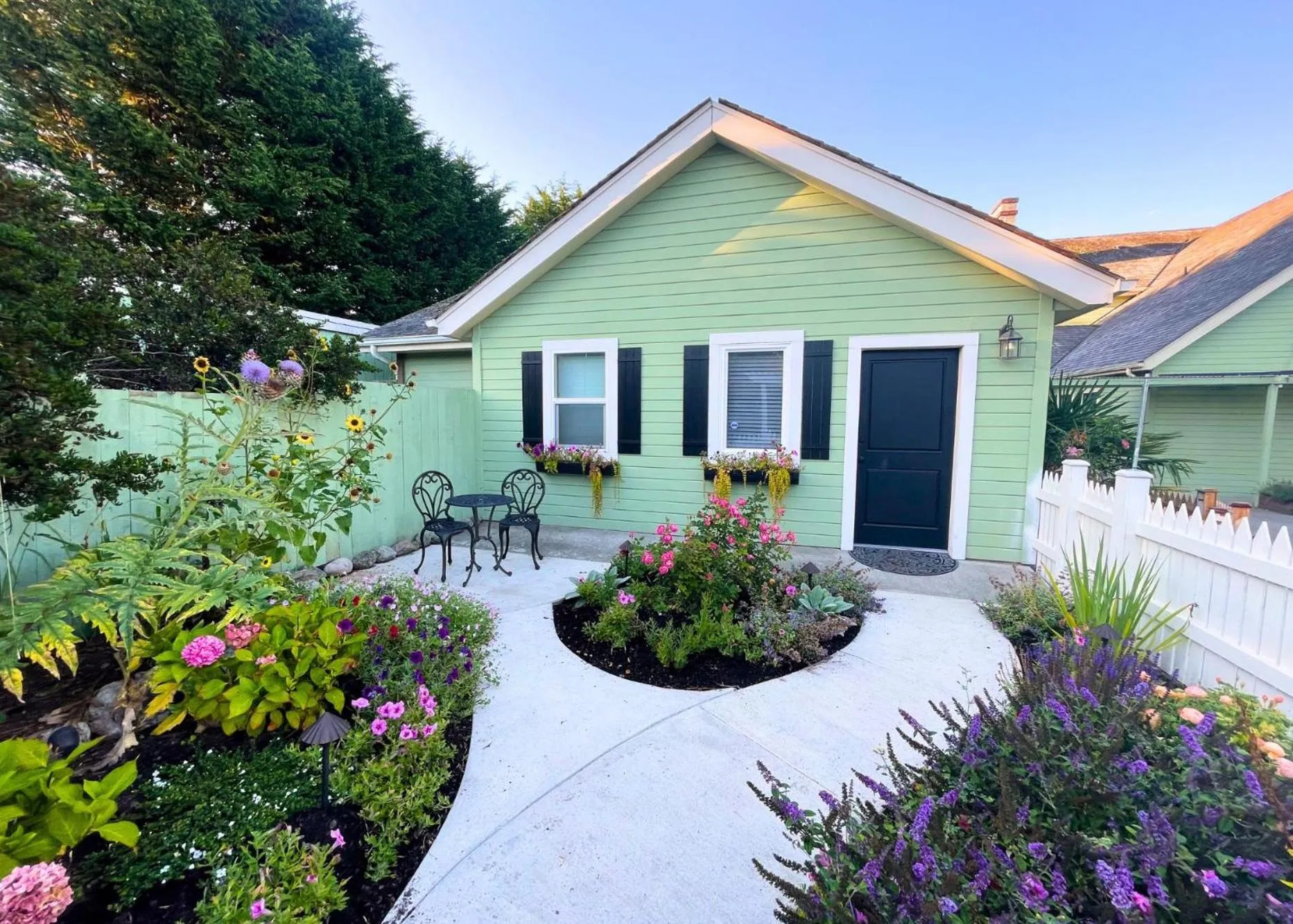 Garden view in The Edenwild Boutique Inn