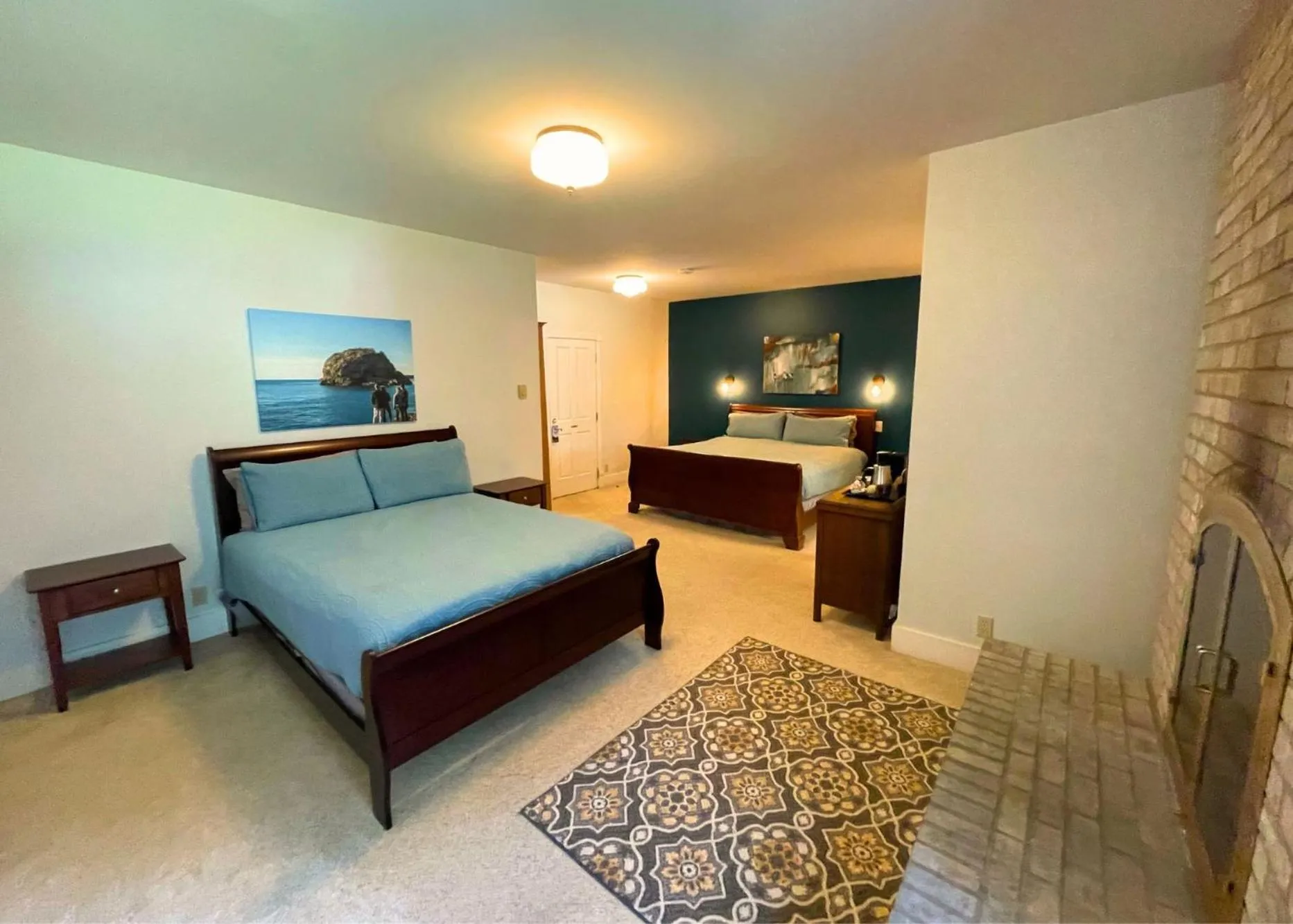 Bed in The Edenwild Boutique Inn