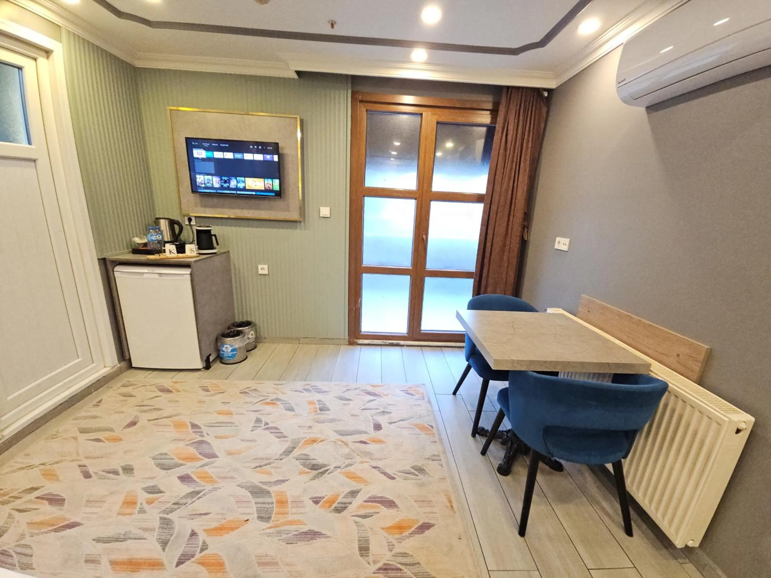 TV and multimedia in Sahrakent Otel Pendik