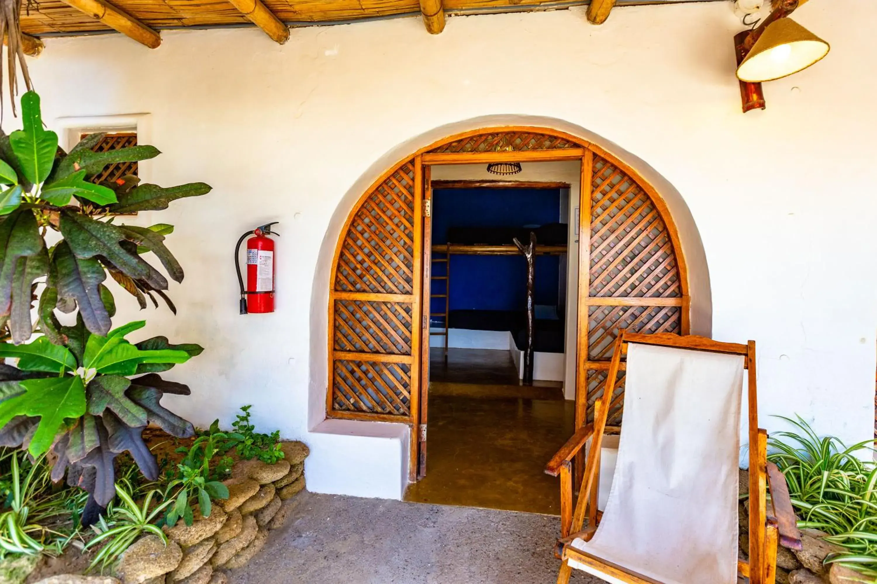 Standard Triple Room with Sea View in Del Wawa Standard Triple Room with Sea View in Del Wawa