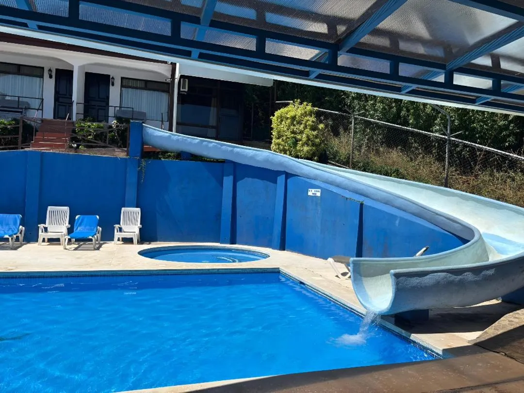 Swimming pool in Hotel Cielo Azul Resort