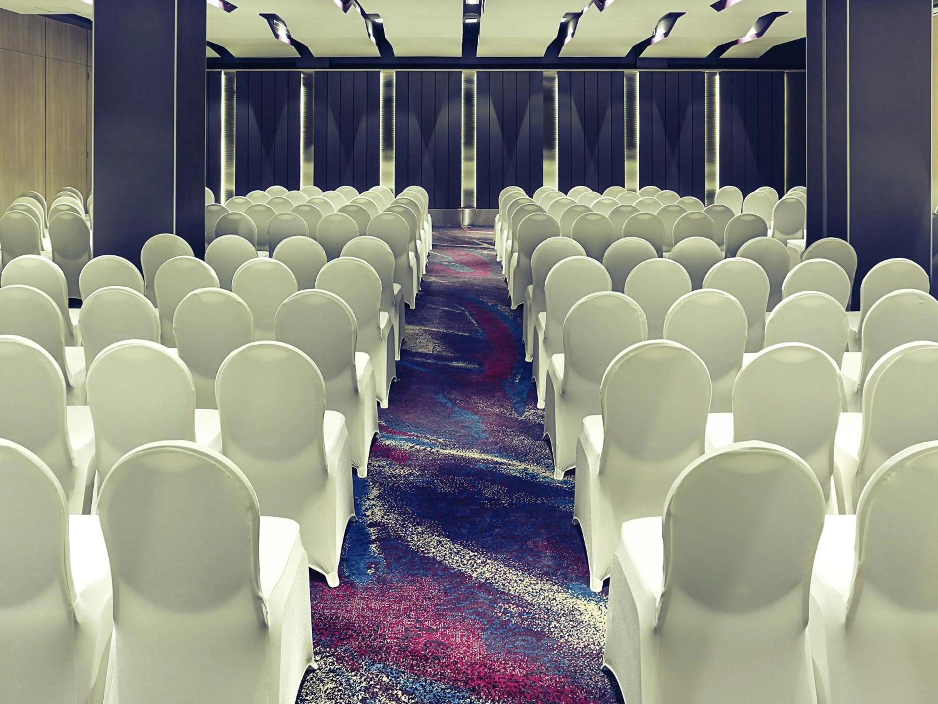 Meeting/conference room in Mercure Jakarta Sabang