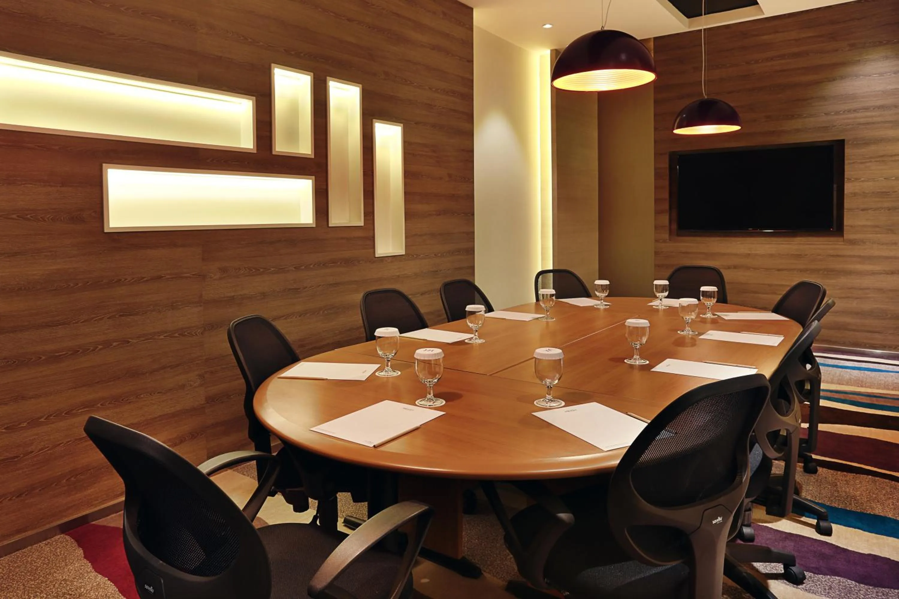 Business facilities in Mercure Jakarta Sabang