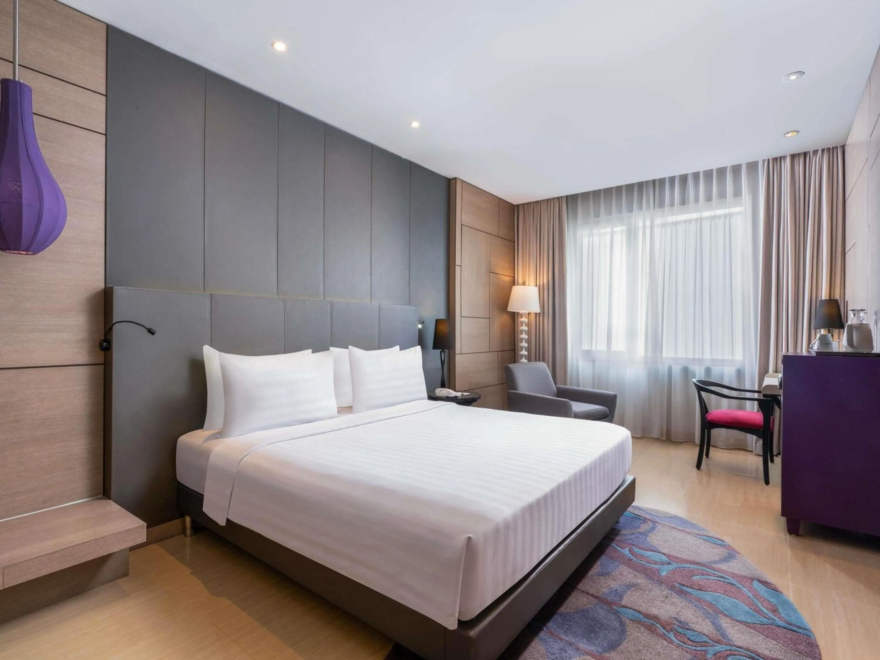 Bedroom, Bed in Mercure Jakarta Sabang