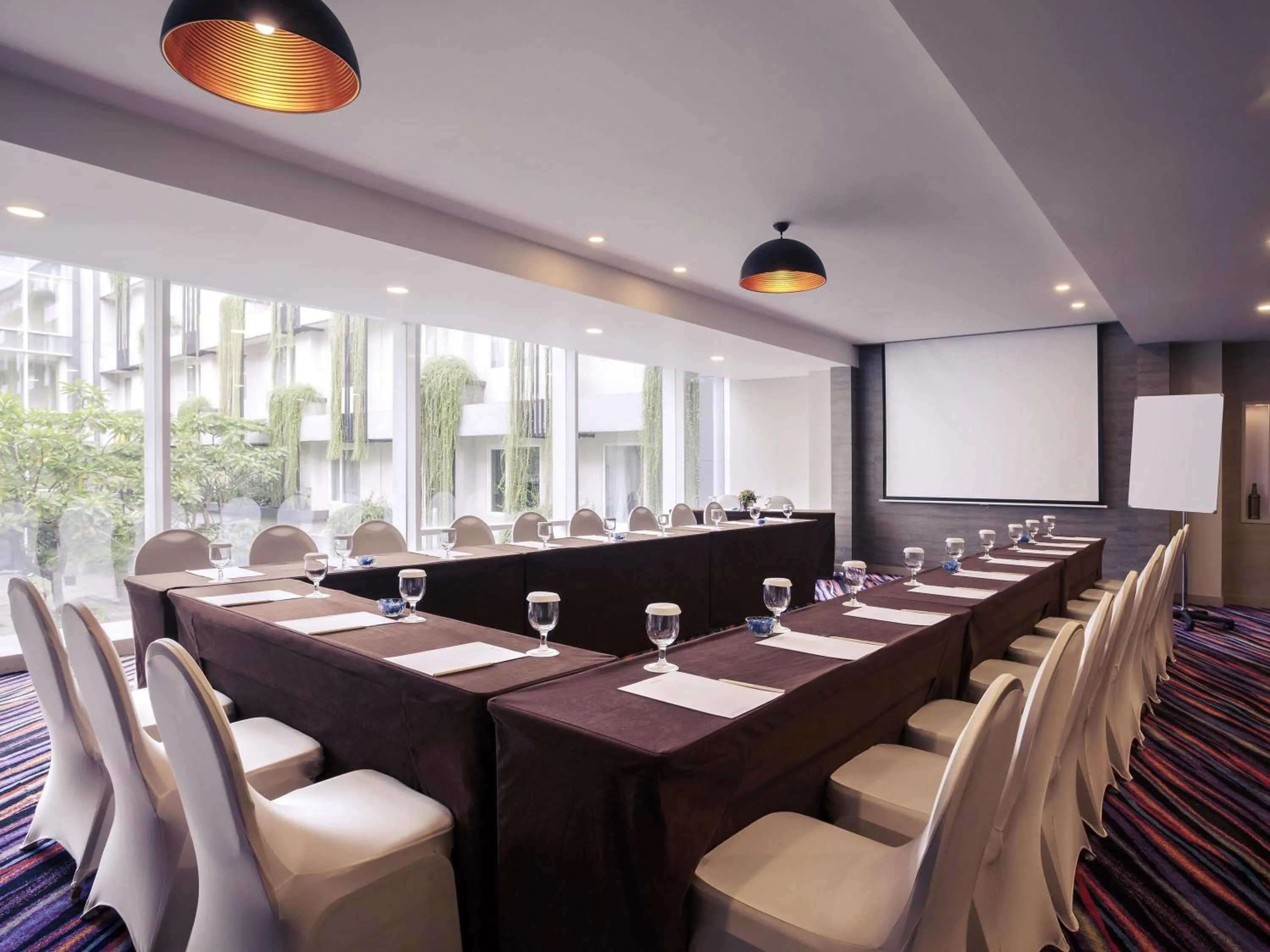 Meeting/conference room in Mercure Jakarta Sabang