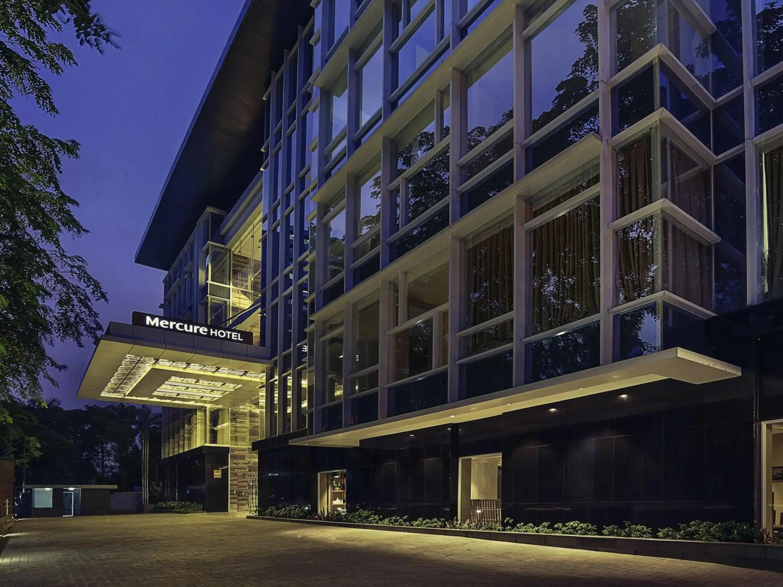 Property building in Mercure Jakarta Sabang Property building in Mercure Jakarta Sabang
