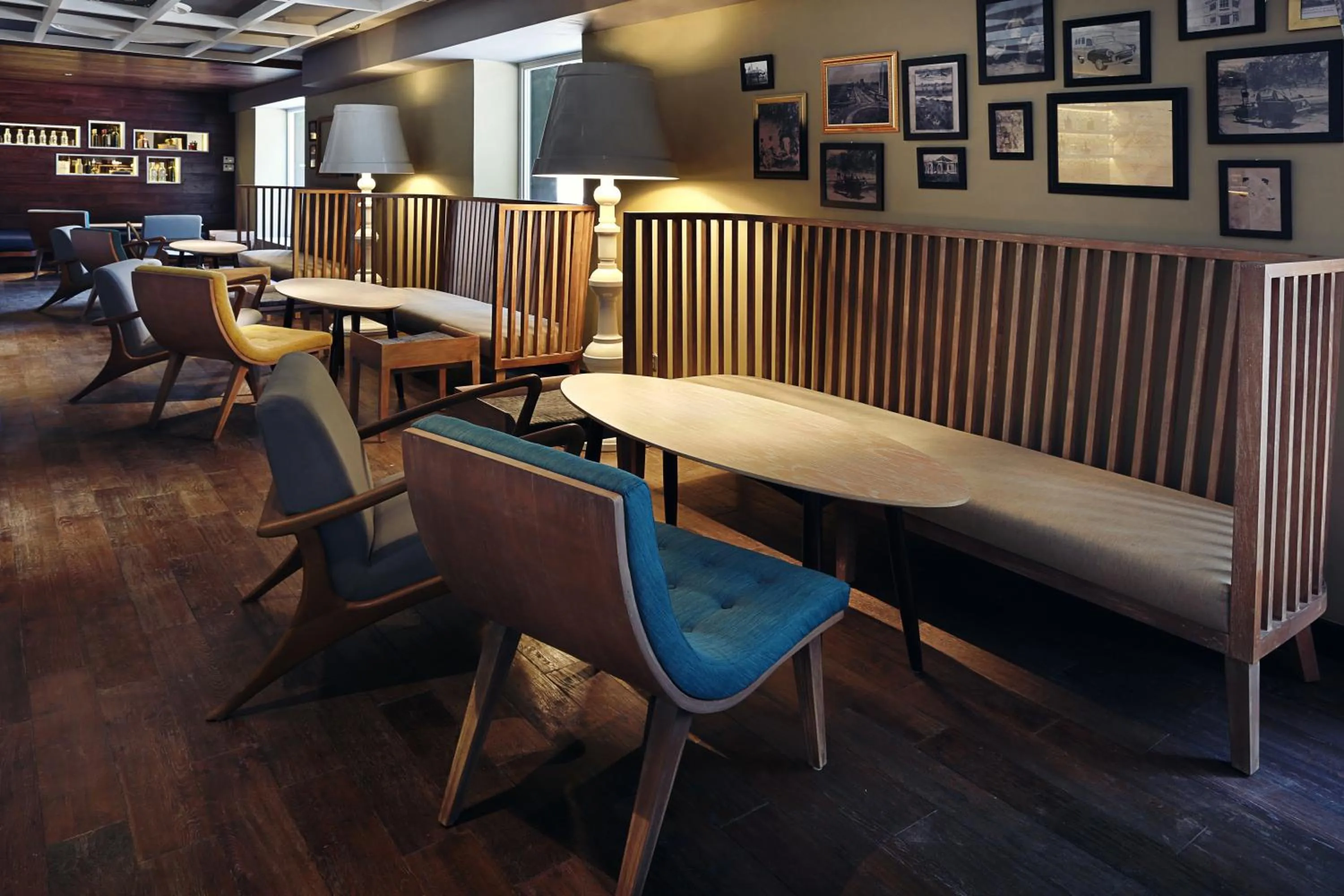 Restaurant/places to eat in Mercure Jakarta Sabang