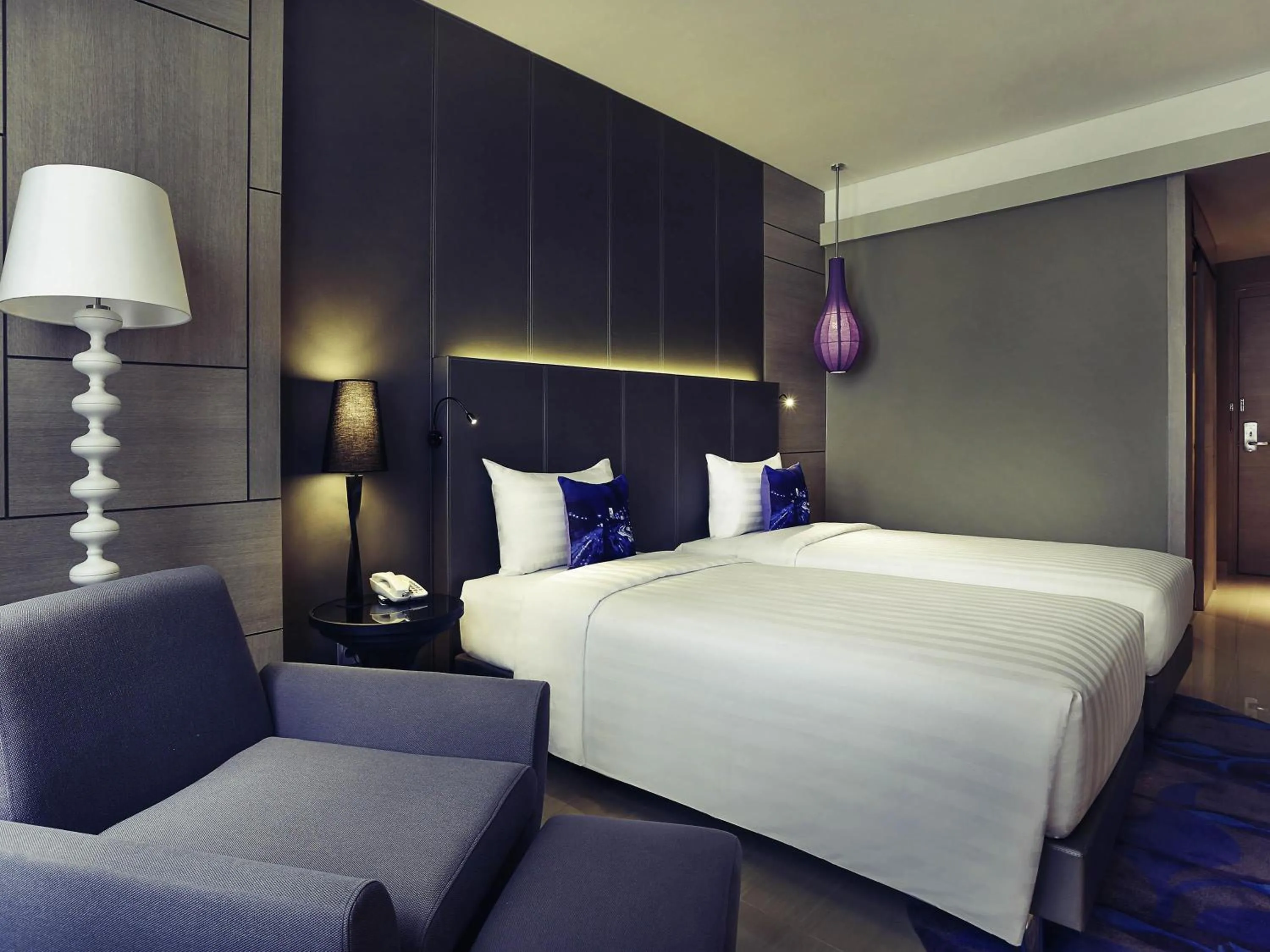 Bedroom, Bed in Mercure Jakarta Sabang