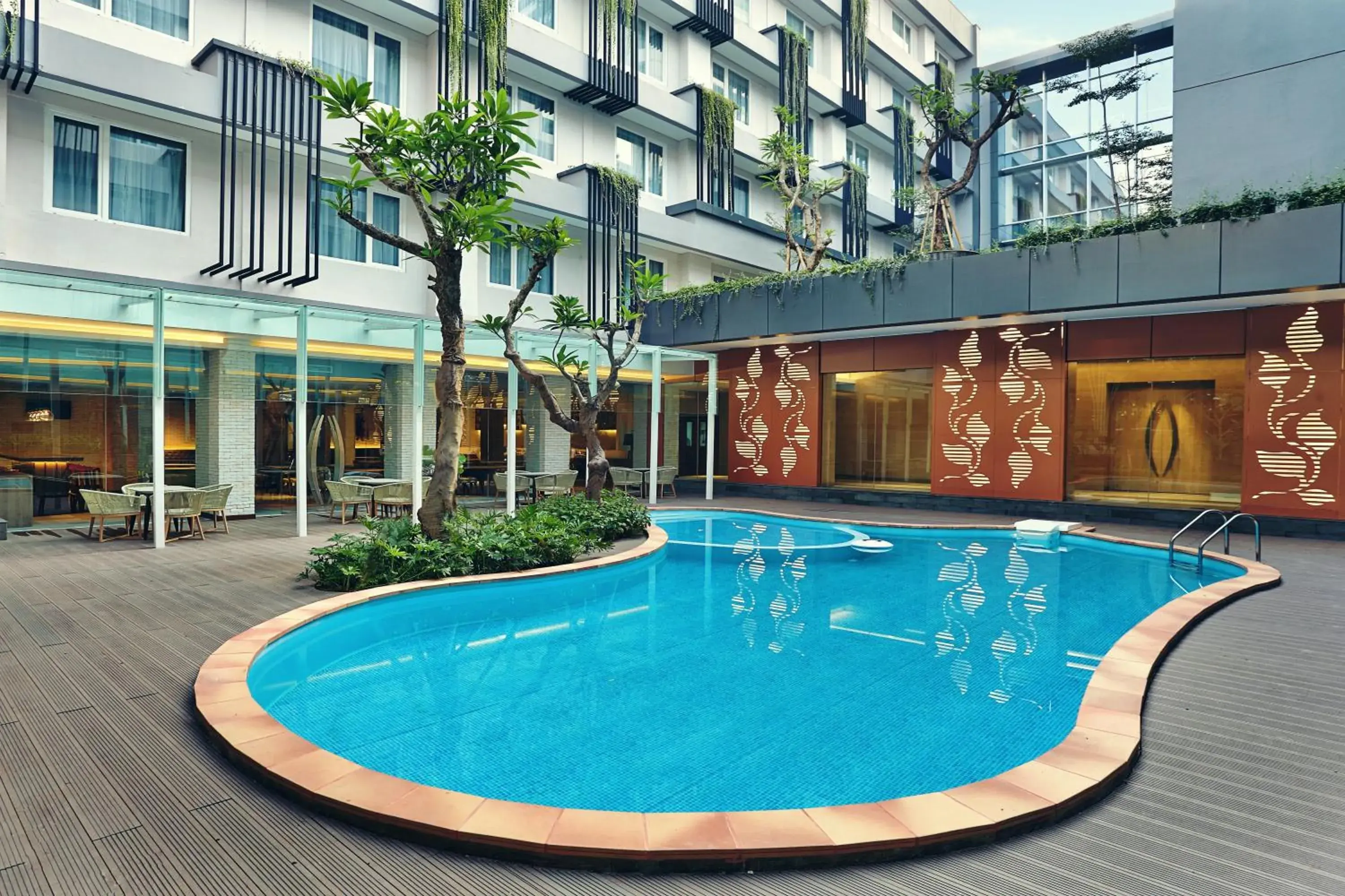 Swimming pool in Mercure Jakarta Sabang Swimming pool in Mercure Jakarta Sabang