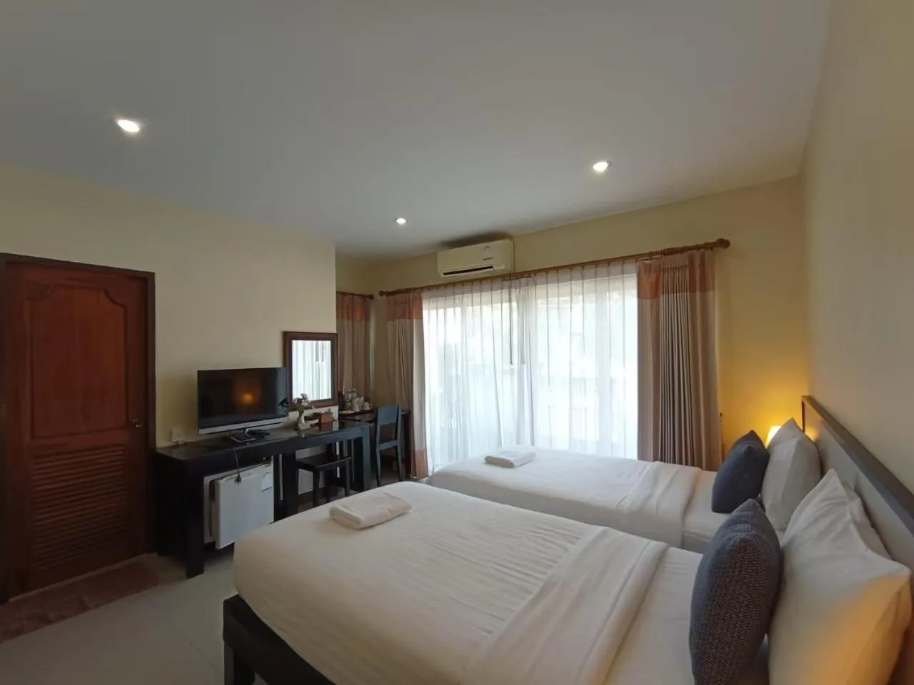 Bed in Pak Ping Rim Khong