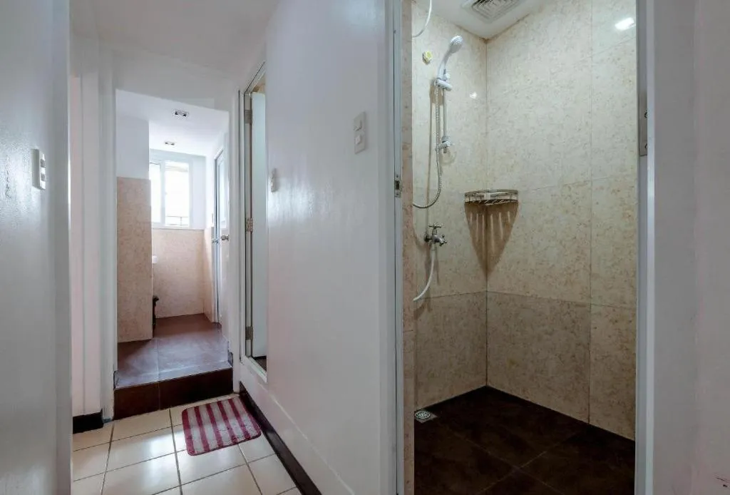 Stay Malate (Wanderers Guest House)