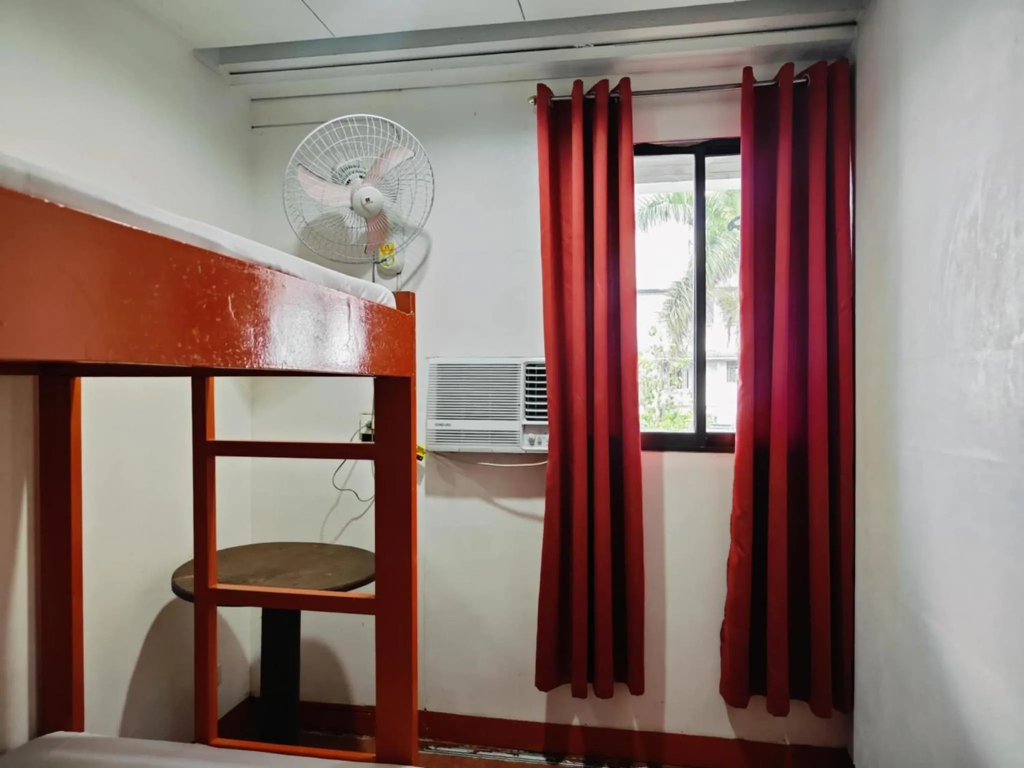 Stay Malate (Wanderers Guest House)