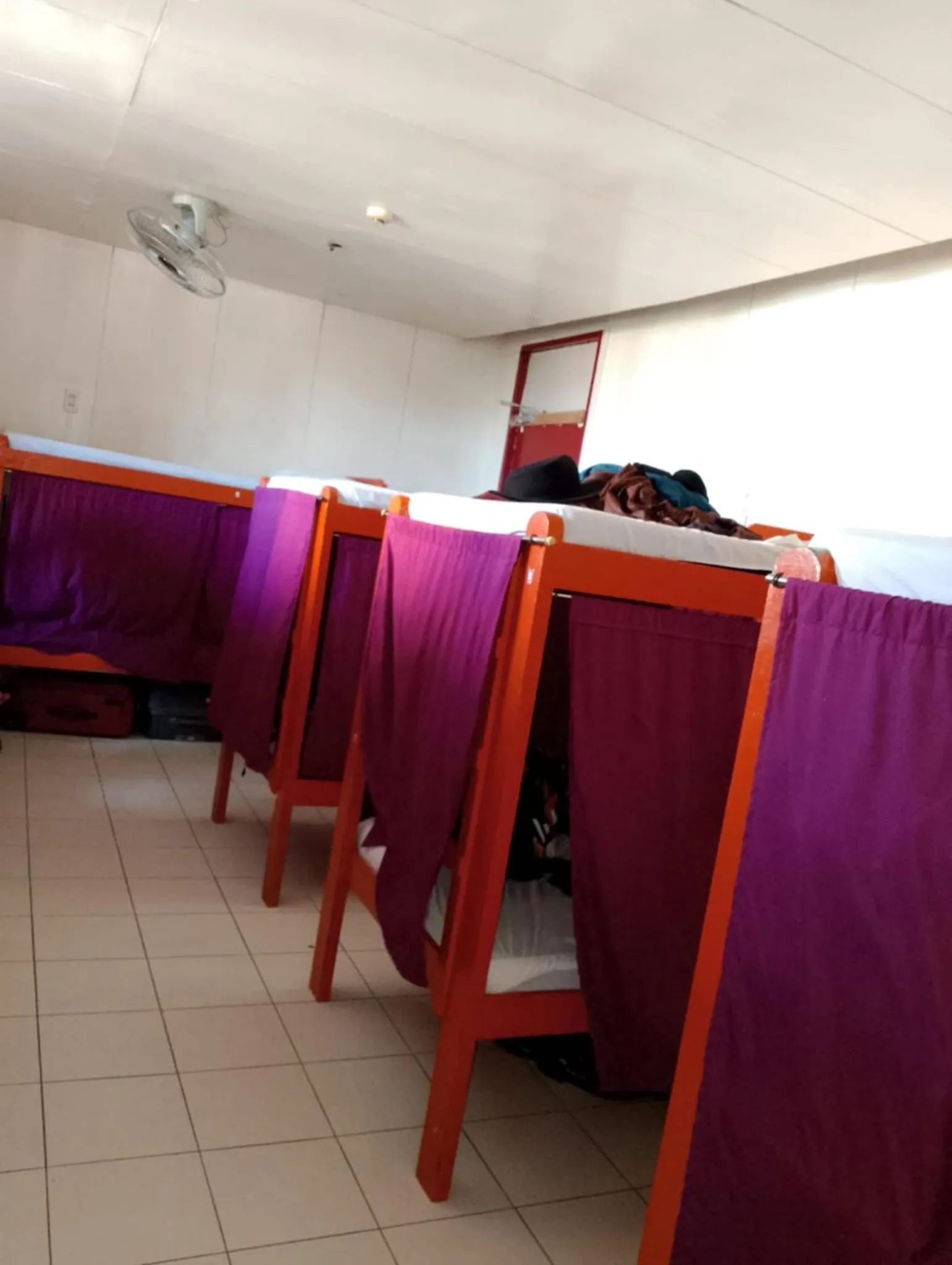 Stay Malate (Wanderers Guest House)