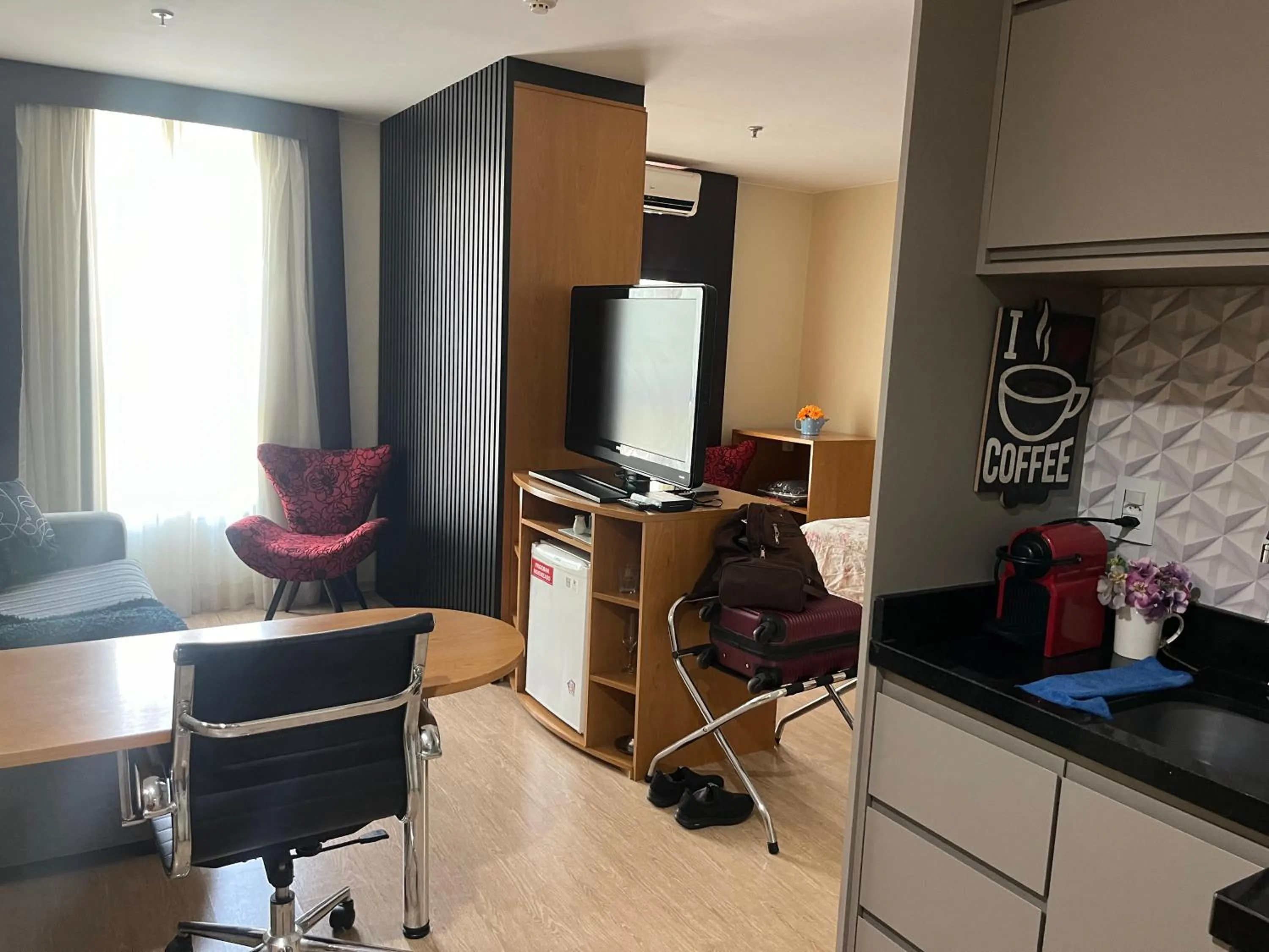 Quarto flat no Hotel Comfort de Taguatinga