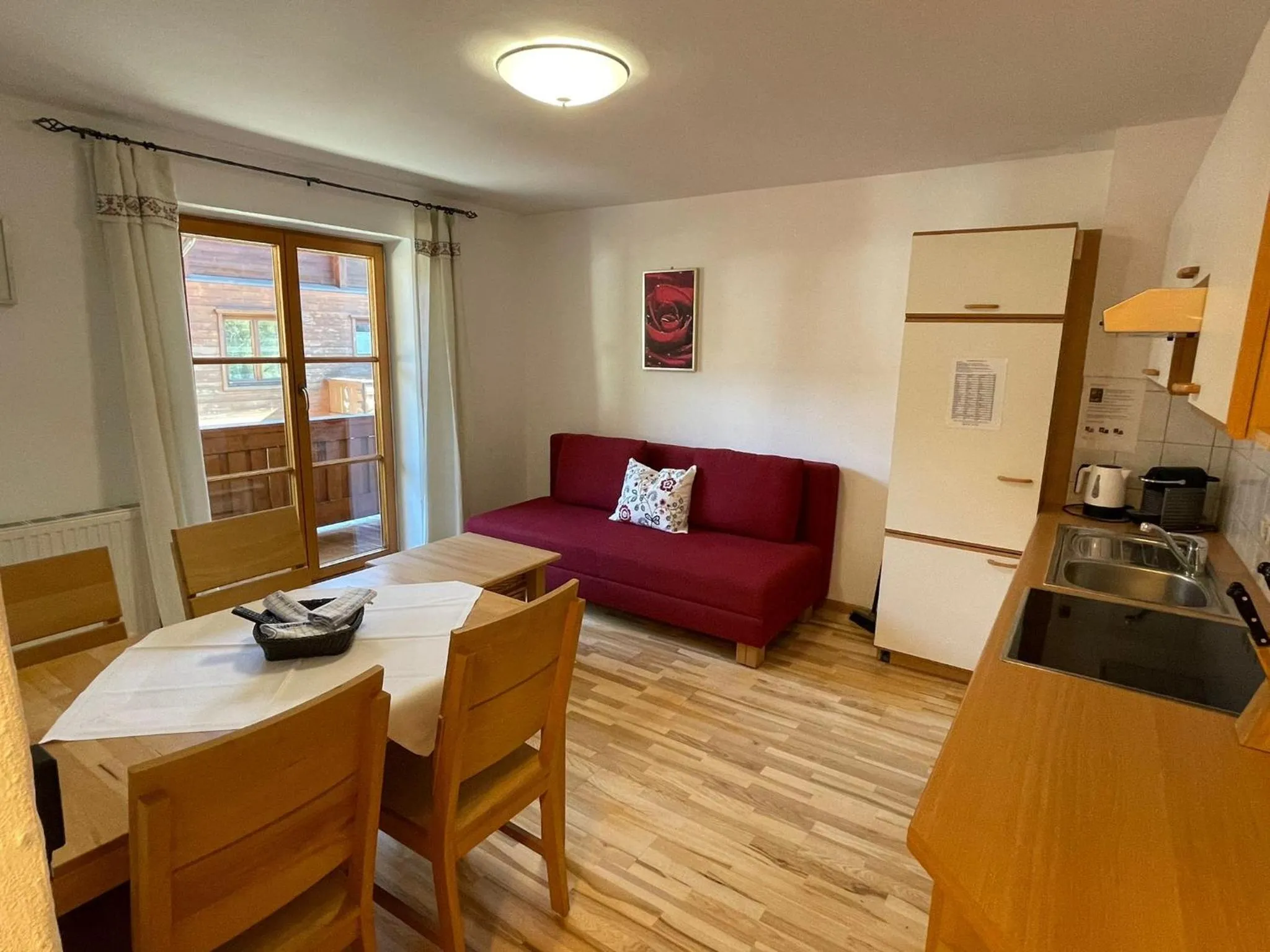 One-Bedroom Apartment with Balcony in Haus Monika