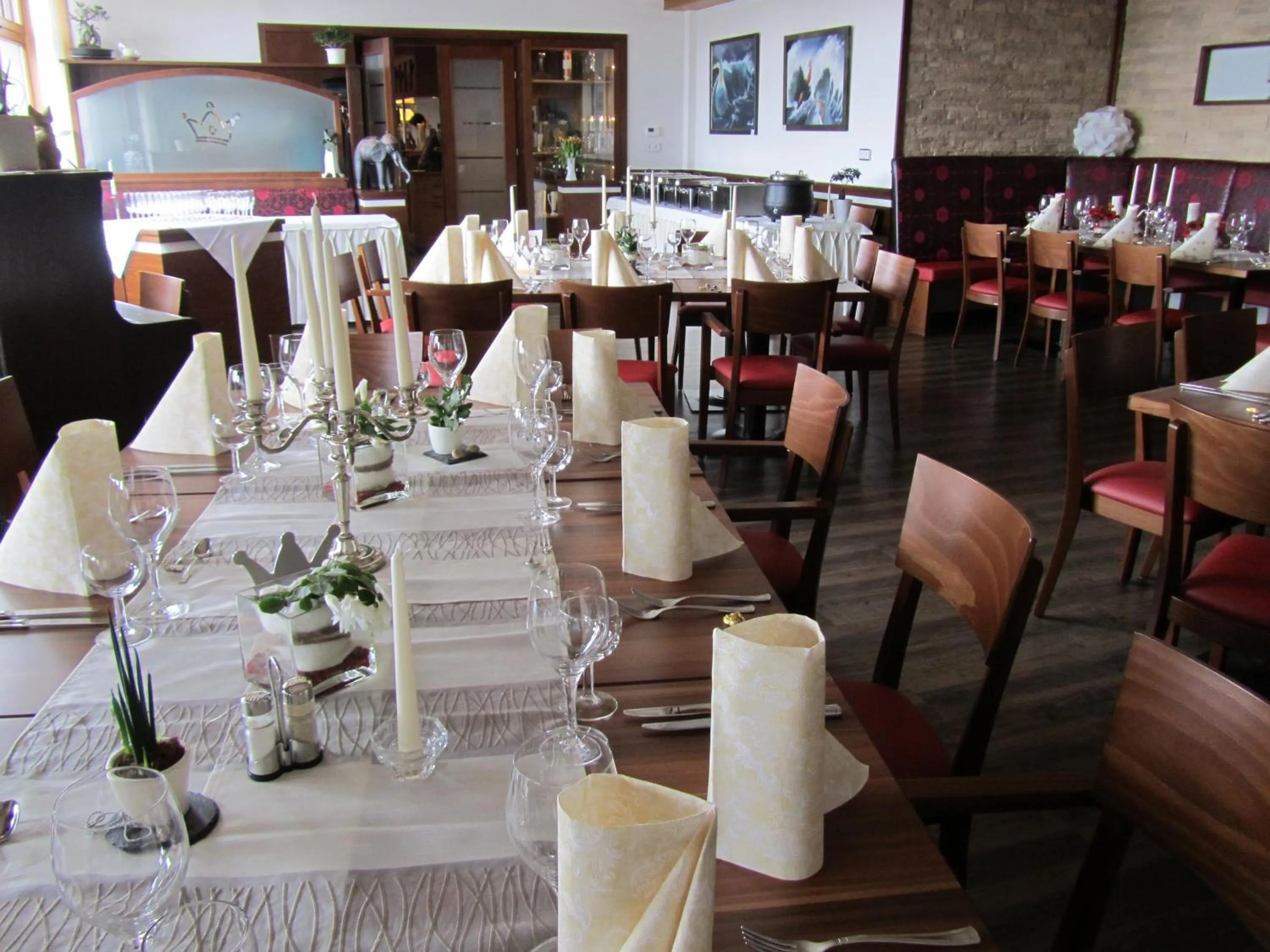 Restaurant/places to eat in Hotel Krone
