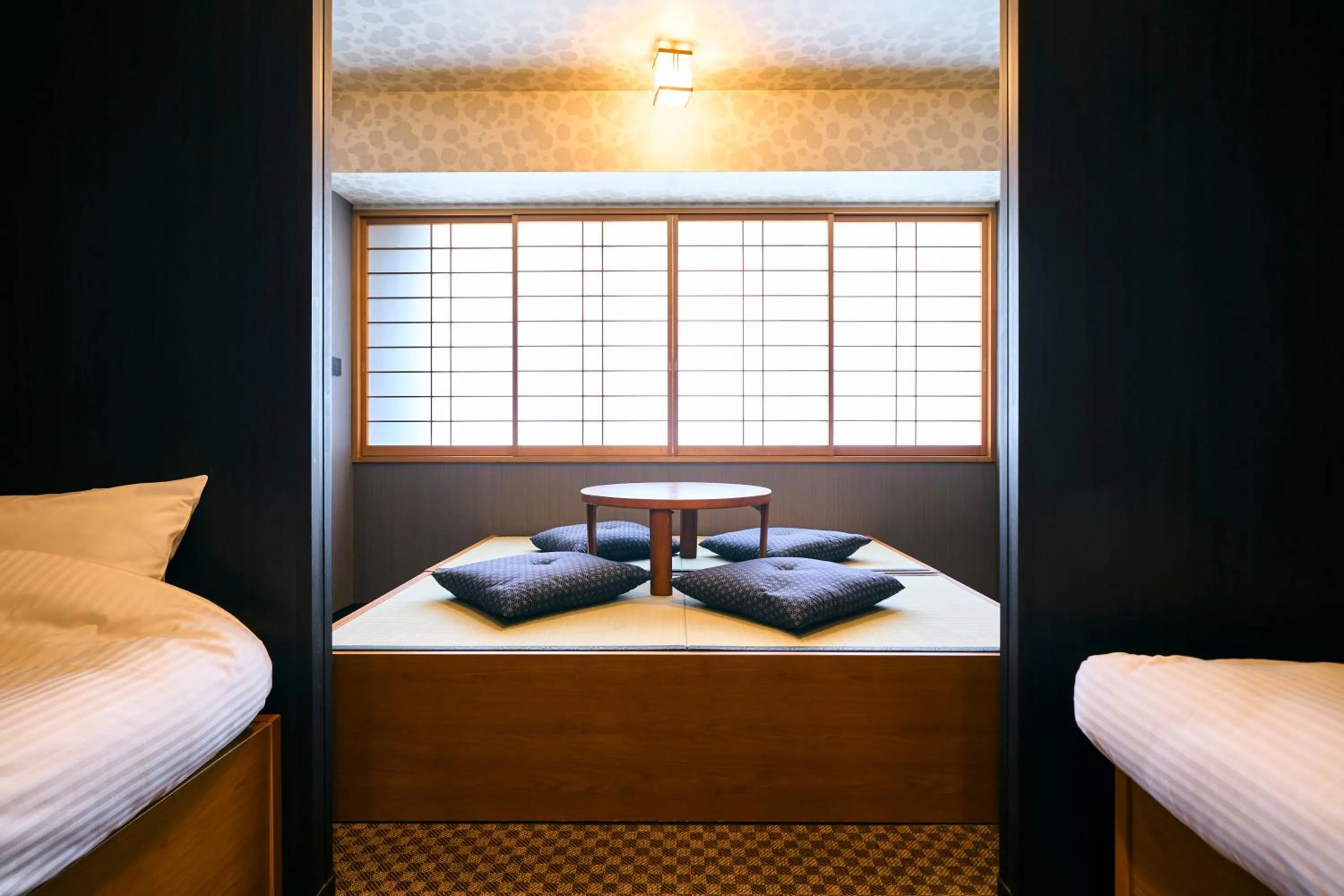 Photo of the whole room, Bed in COGO TENNOJI