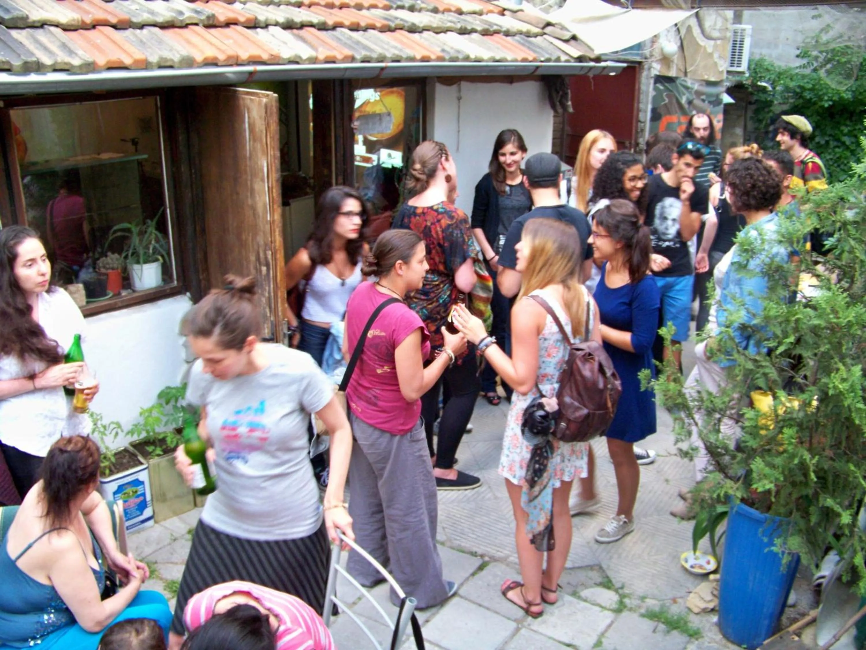 Day in Yo Ho Hostel
